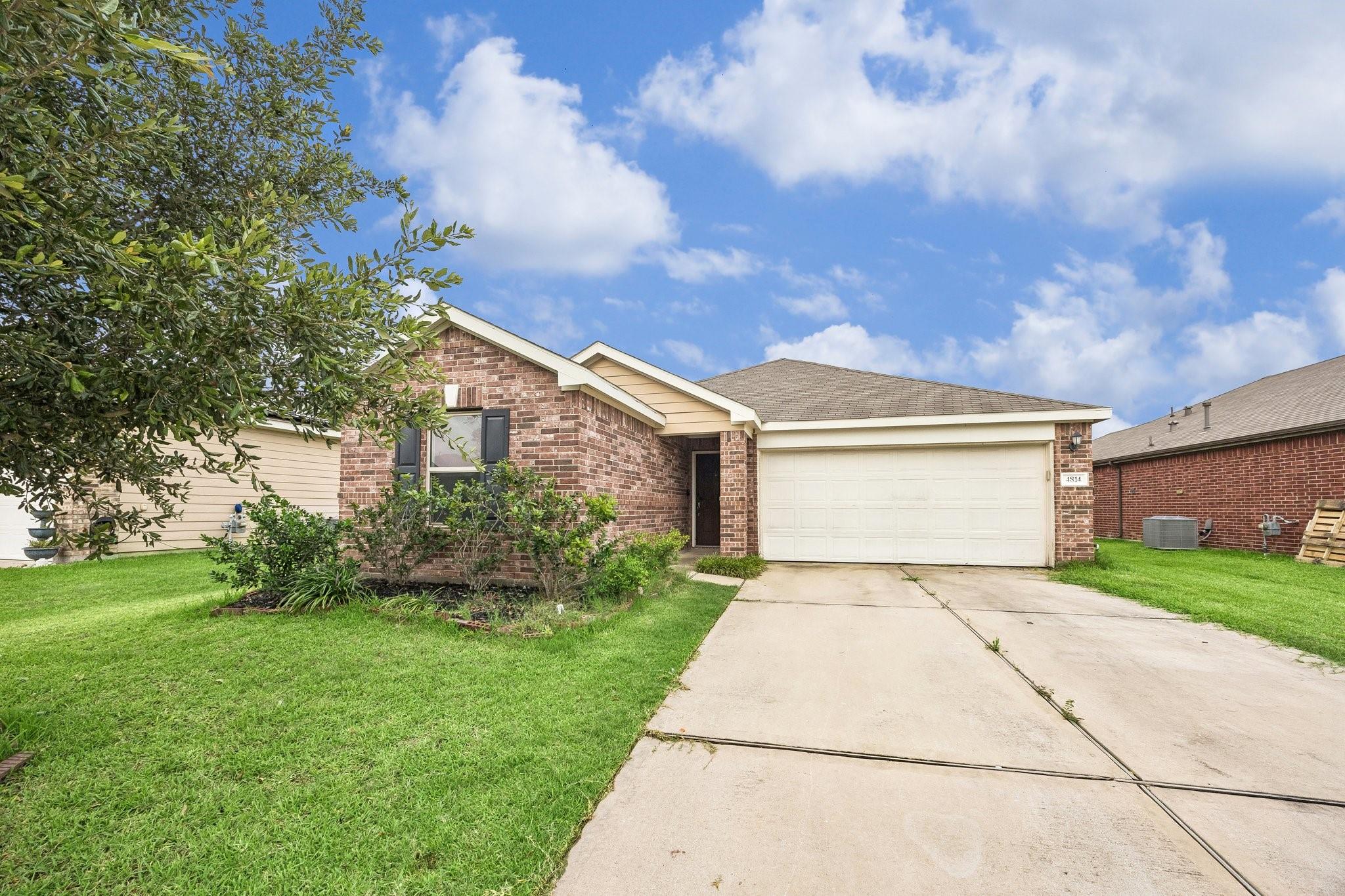 4814 Westfield Pines Drive