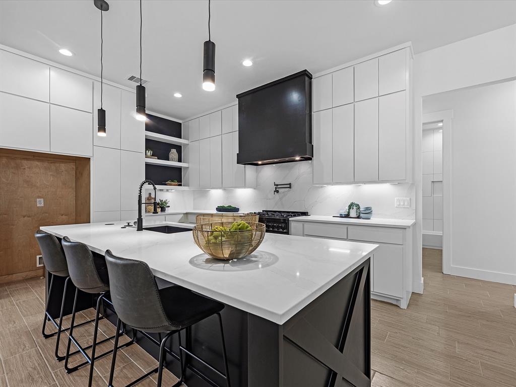 75 Private Road 6612