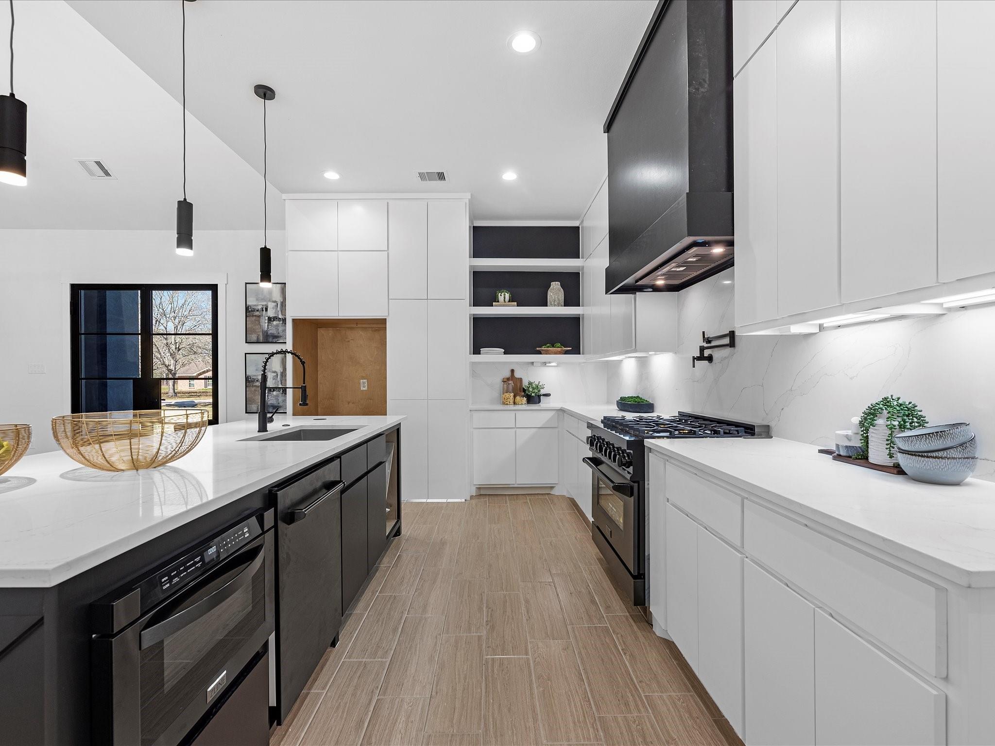 75 Private Road 6612