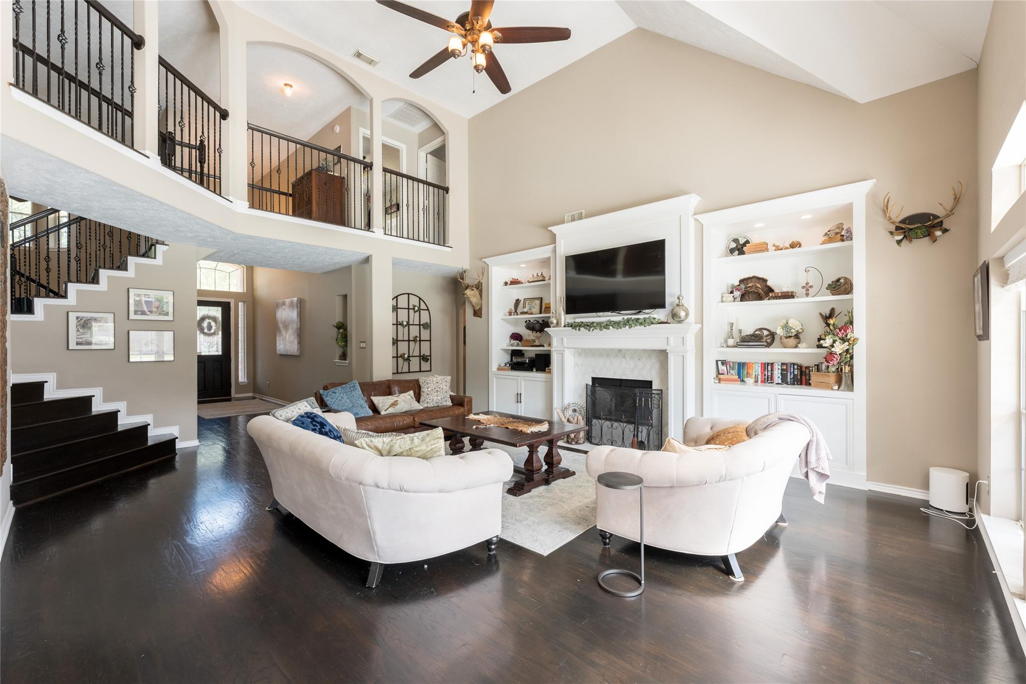 11123 Sheldon Bend Drive