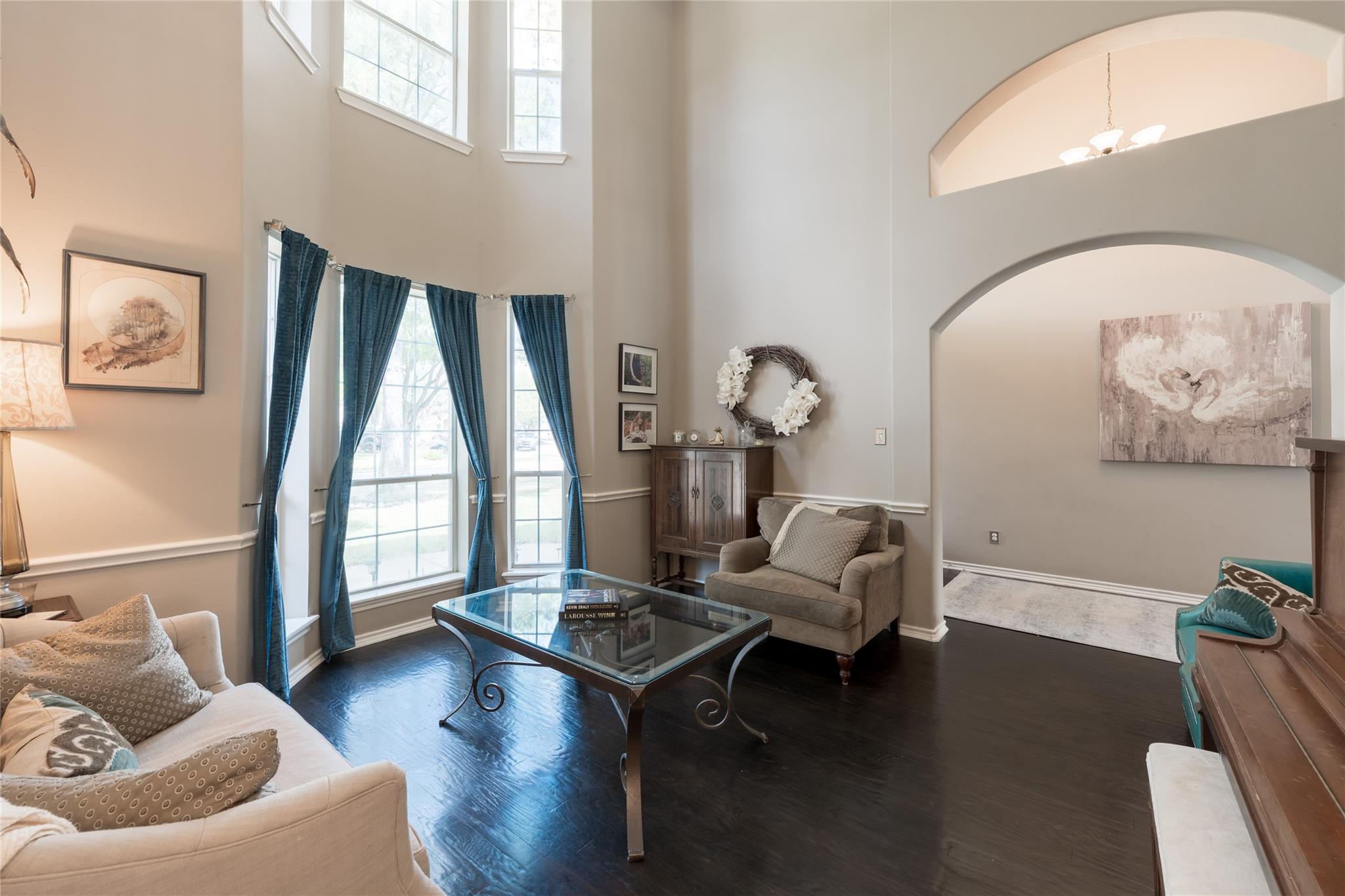 11123 Sheldon Bend Drive