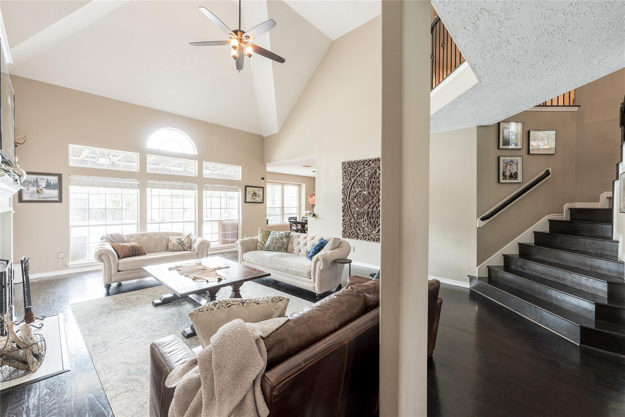 11123 Sheldon Bend Drive