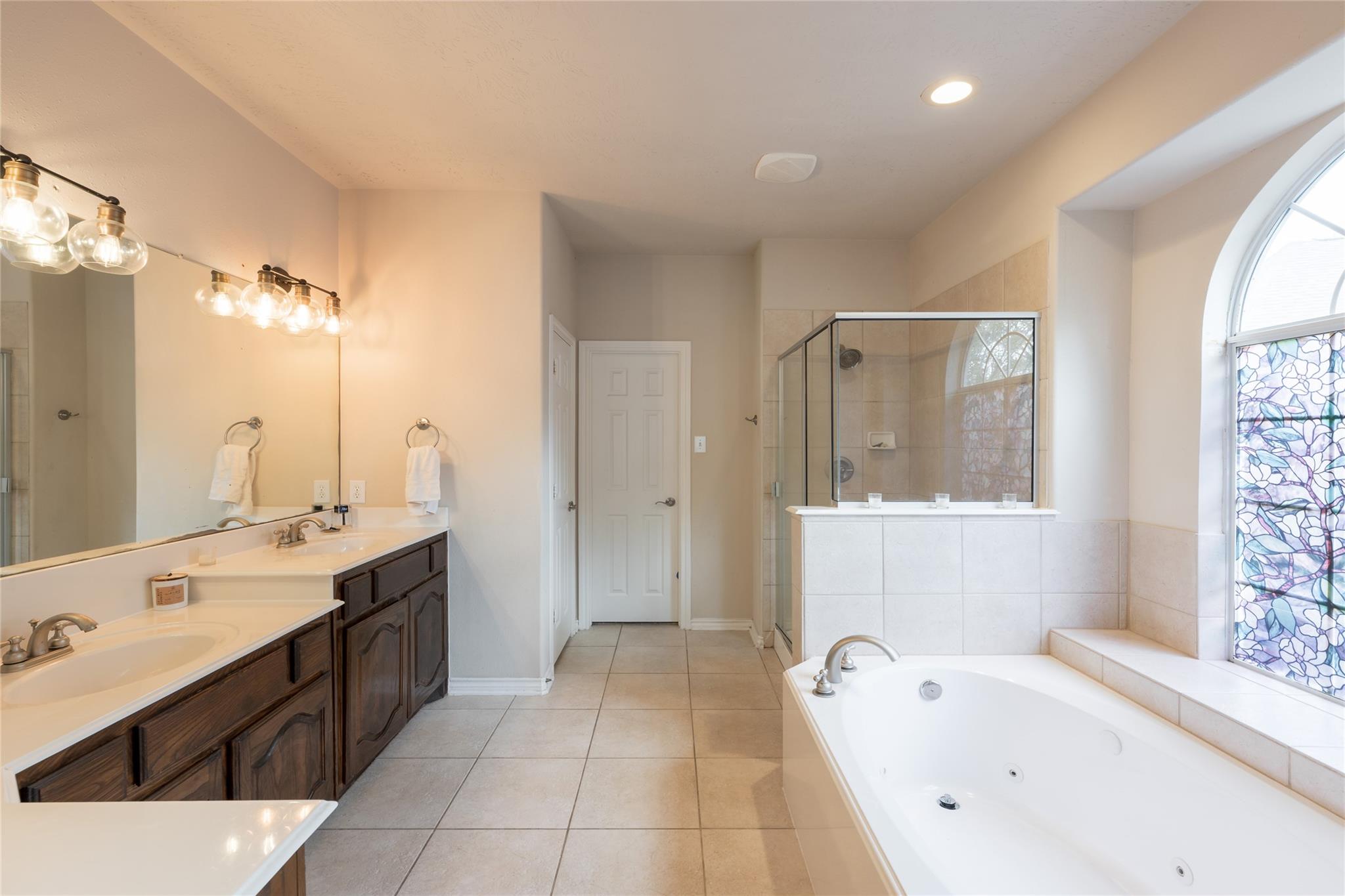 11123 Sheldon Bend Drive