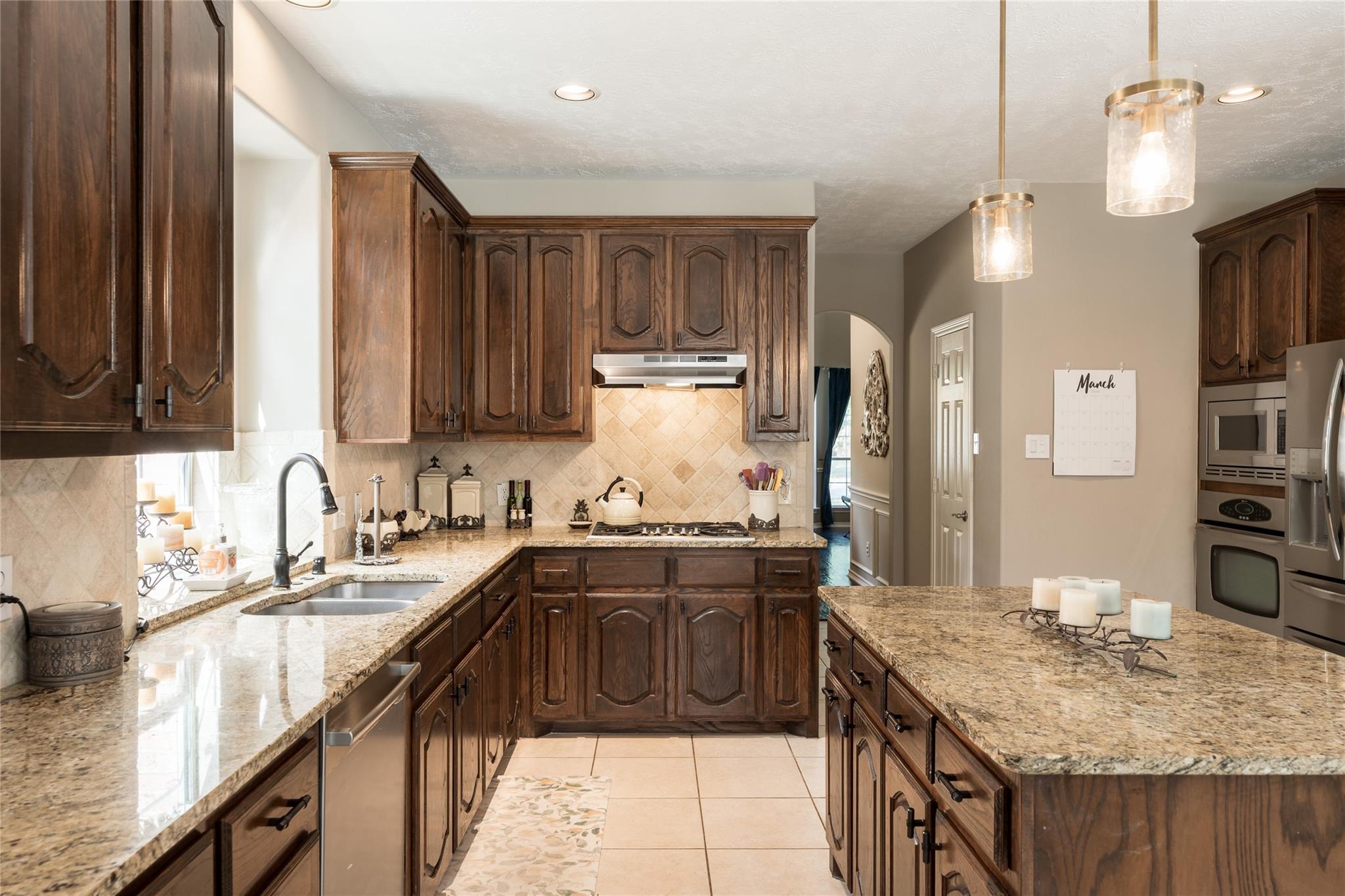 11123 Sheldon Bend Drive
