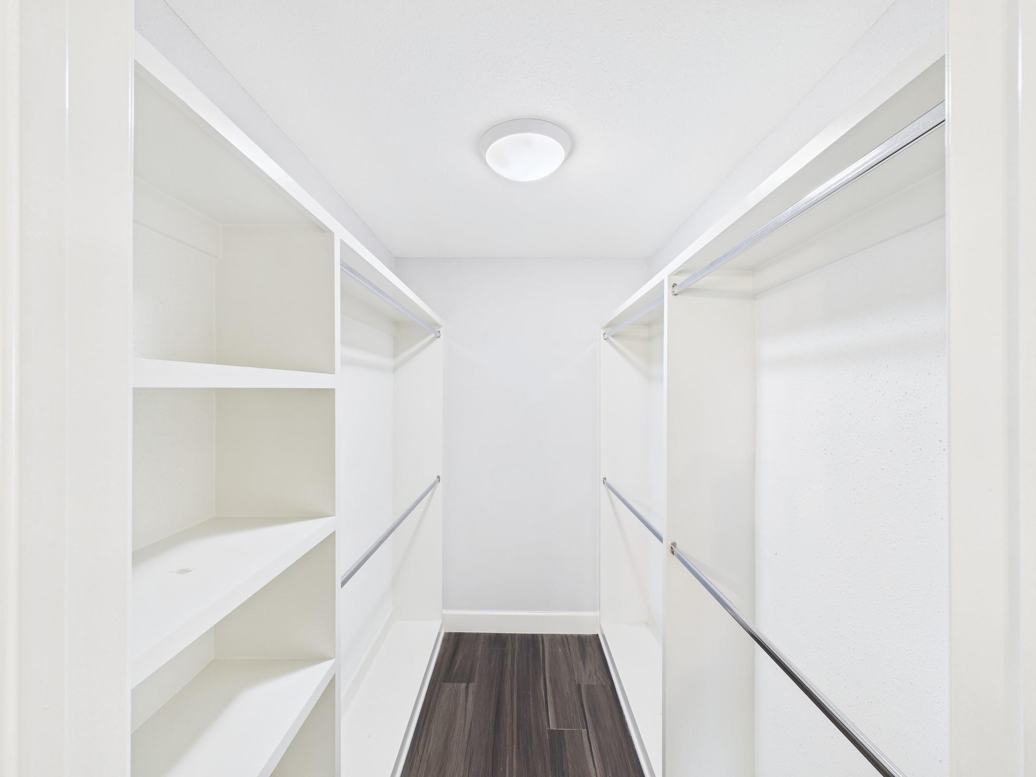 11619 Bowlan Ln, Houston