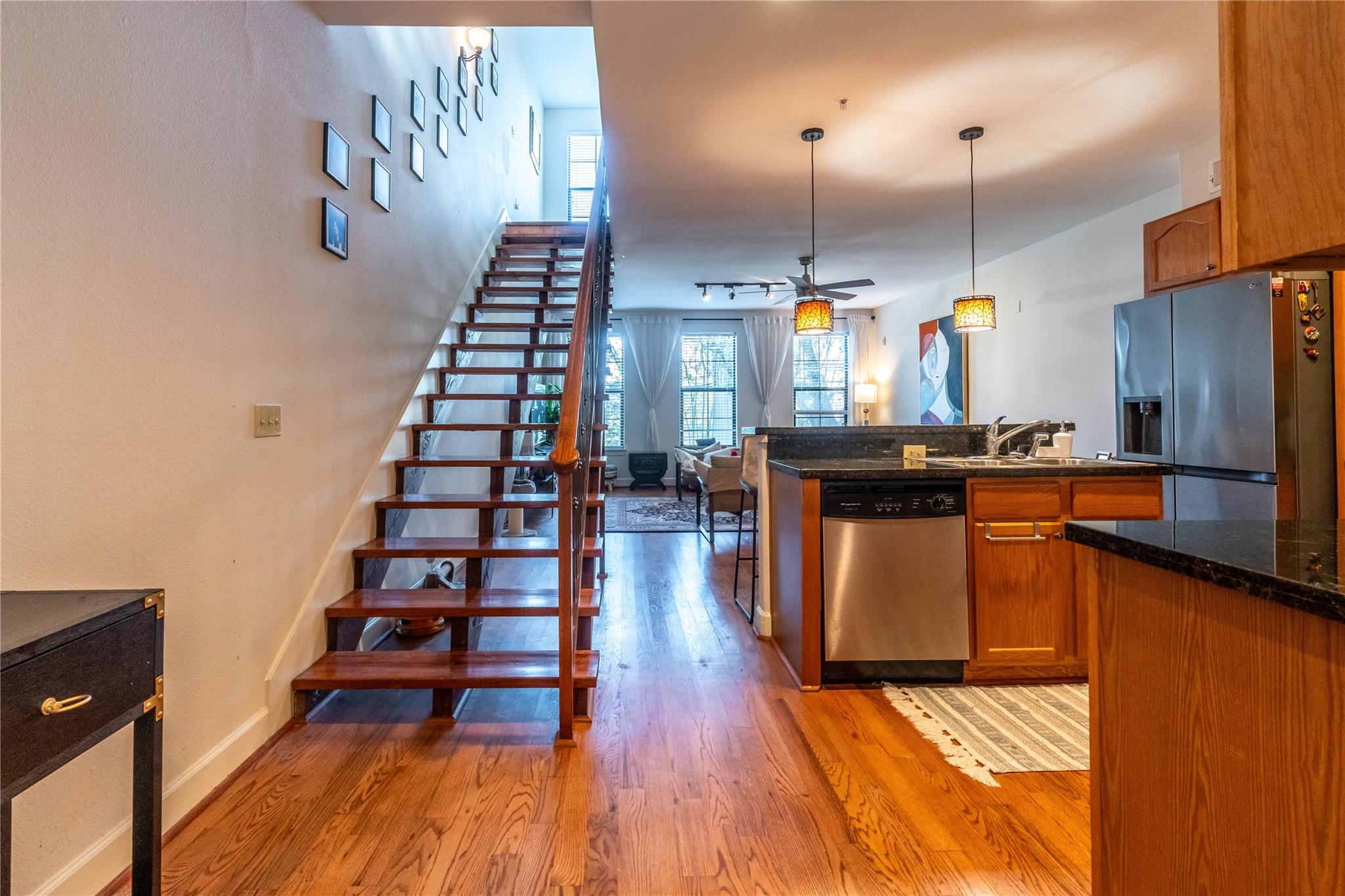 1602 Elgin Street # 13