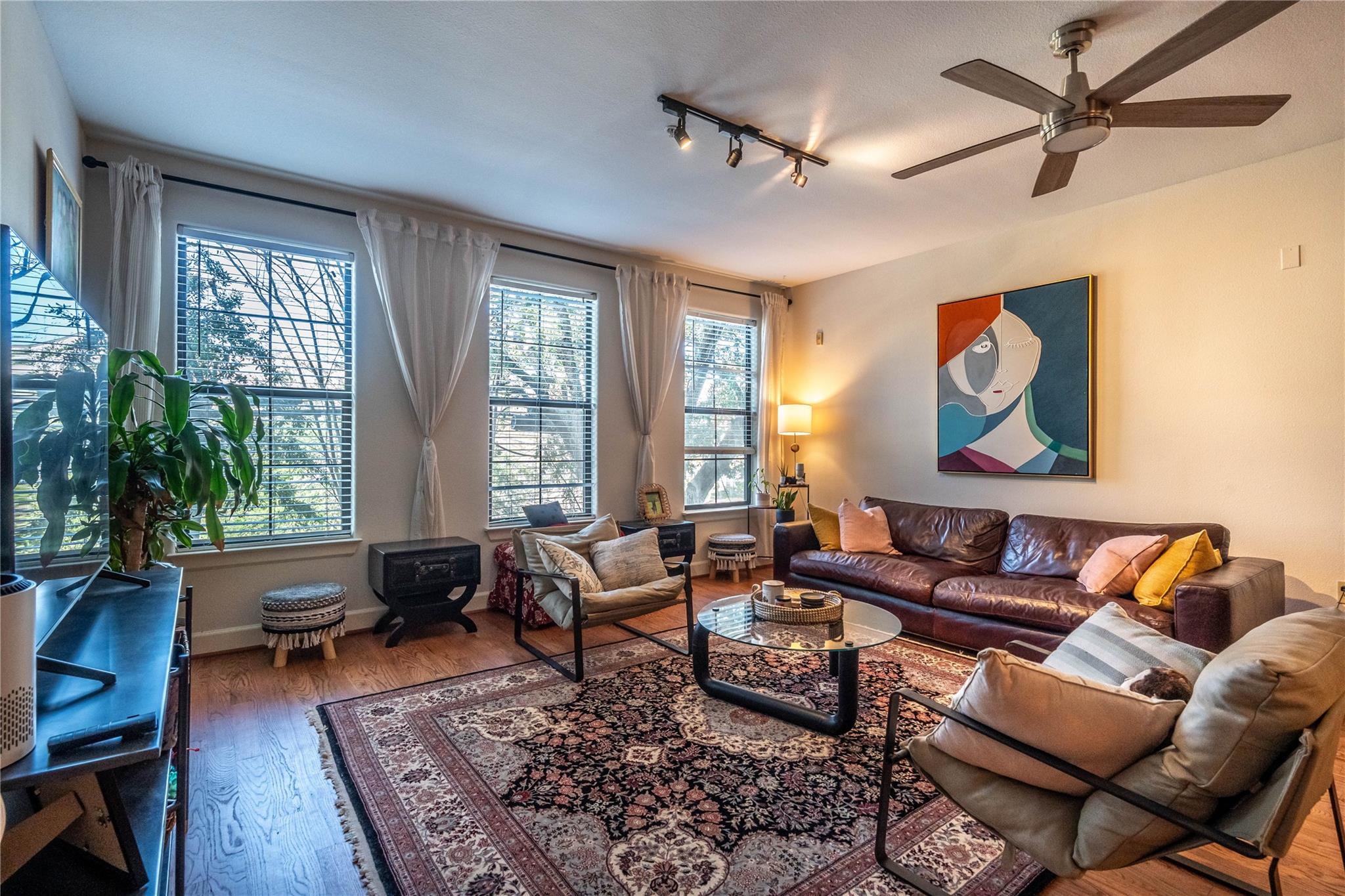 1602 Elgin Street # 13