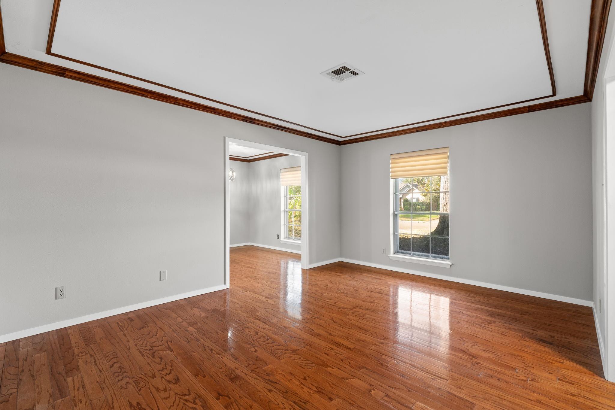 2323 Del Norte Street