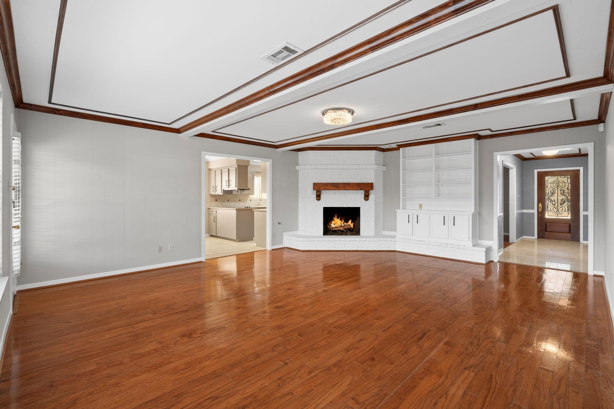 2323 Del Norte Street