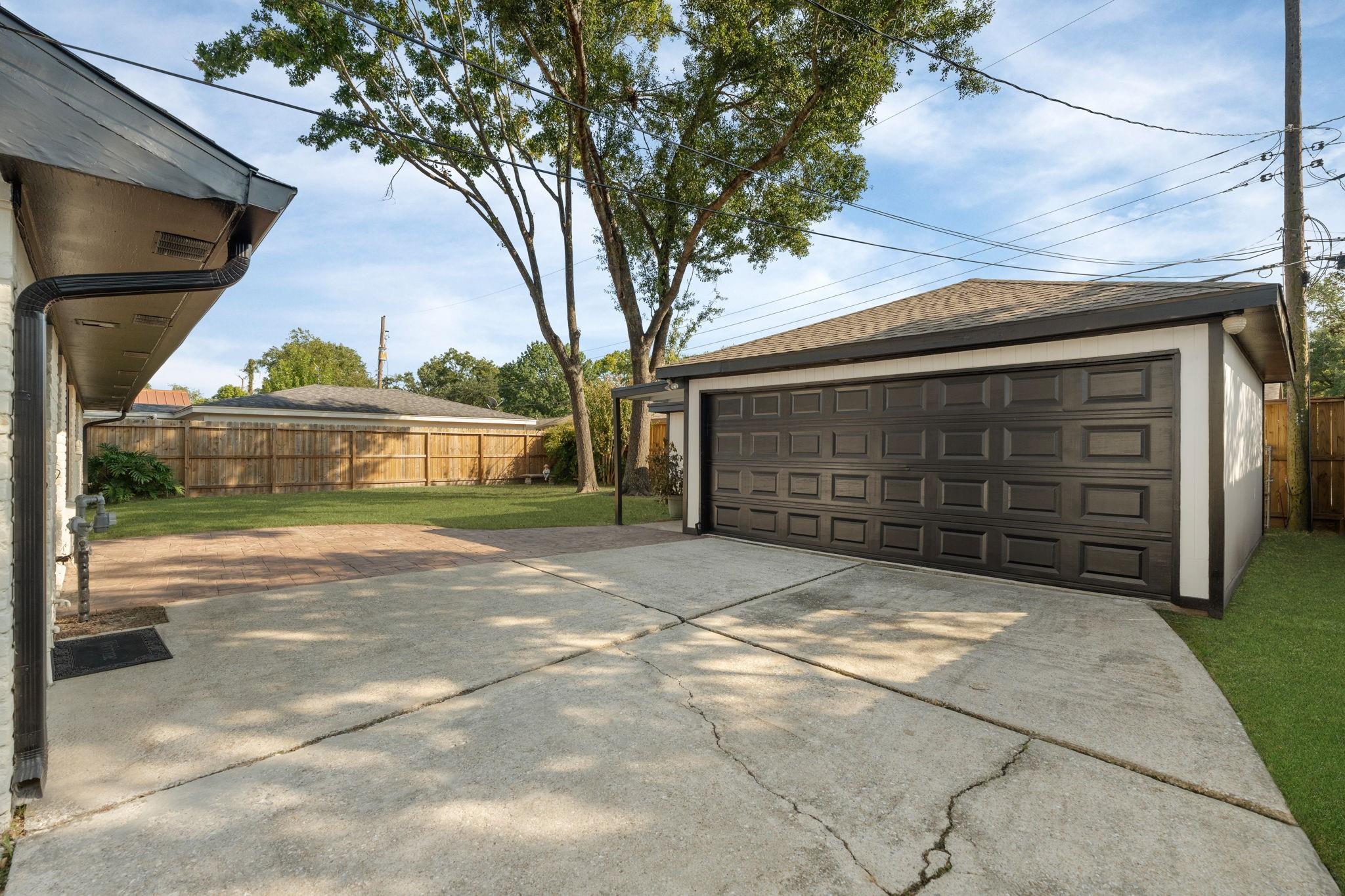 2323 Del Norte Street