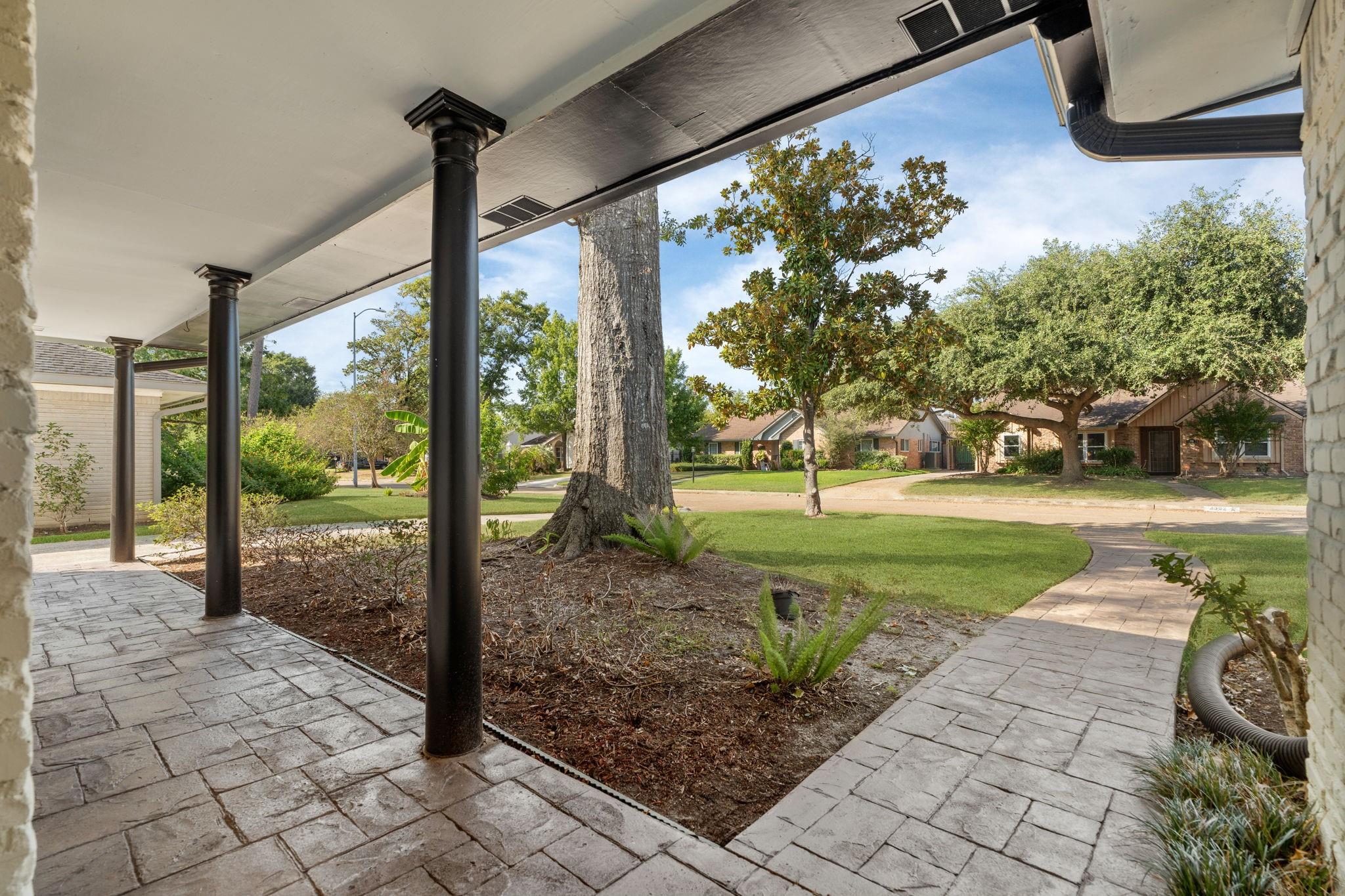 2323 Del Norte Street