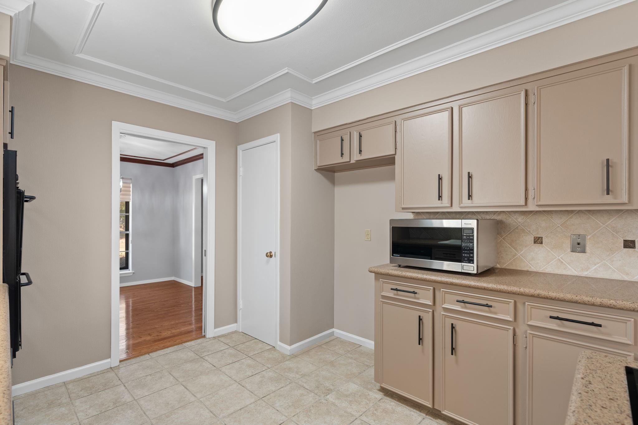 2323 Del Norte Street