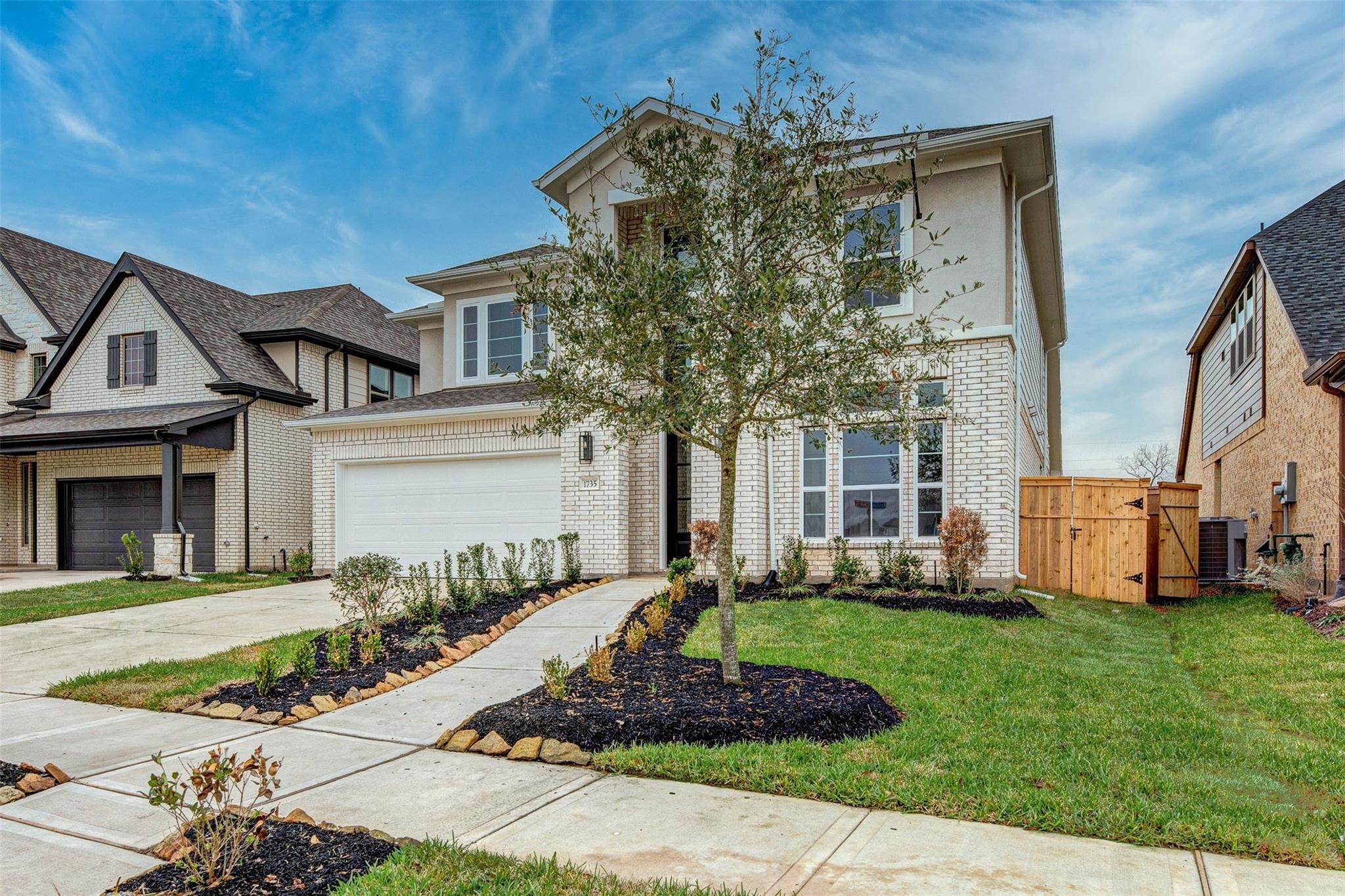 1735 Rustling Creek Drive, Missouri City