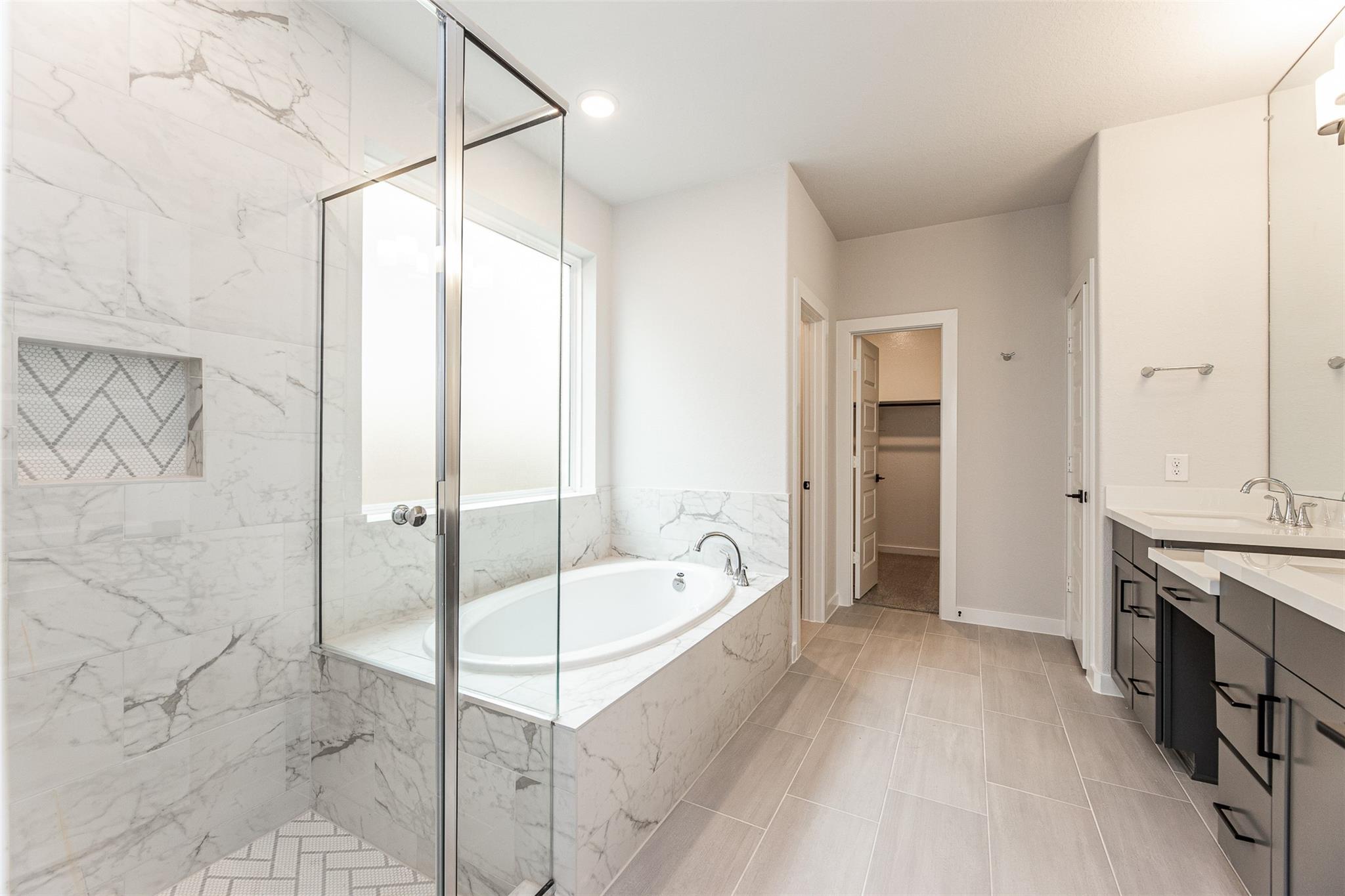 1735 Rustling Creek Drive, Missouri City