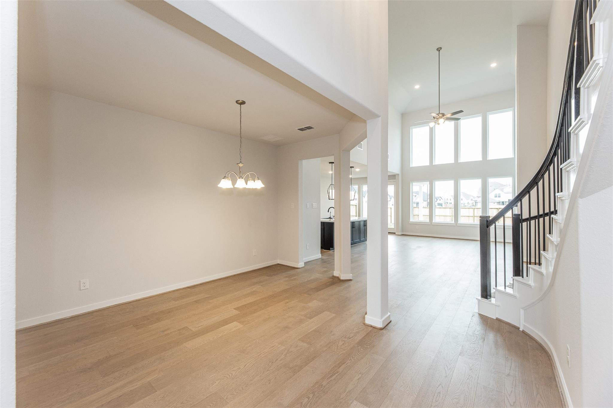 1735 Rustling Creek Drive, Missouri City