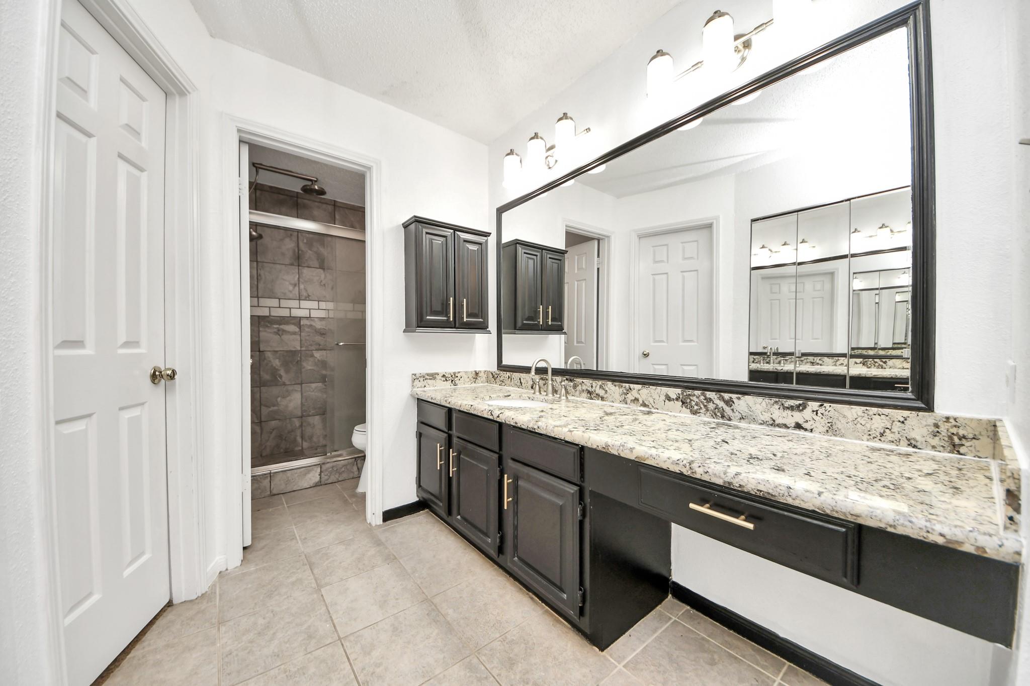 3402 Hidden Creek Drive