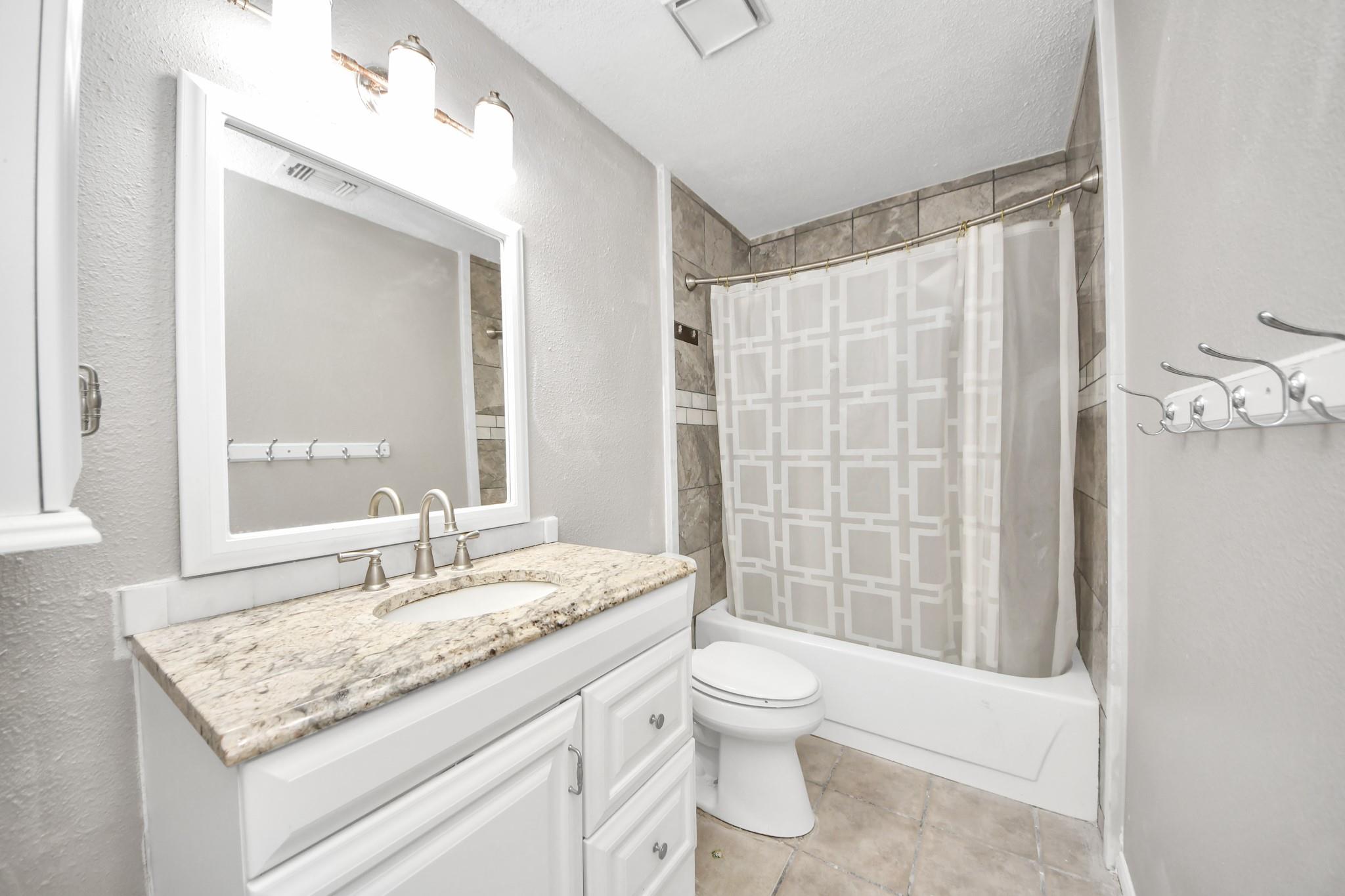 3402 Hidden Creek Drive