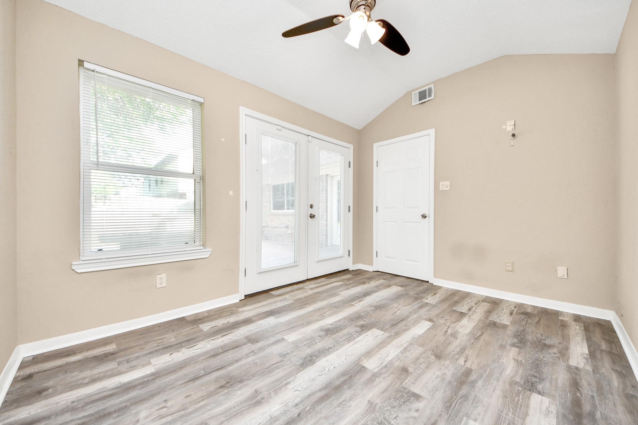 3402 Hidden Creek Drive