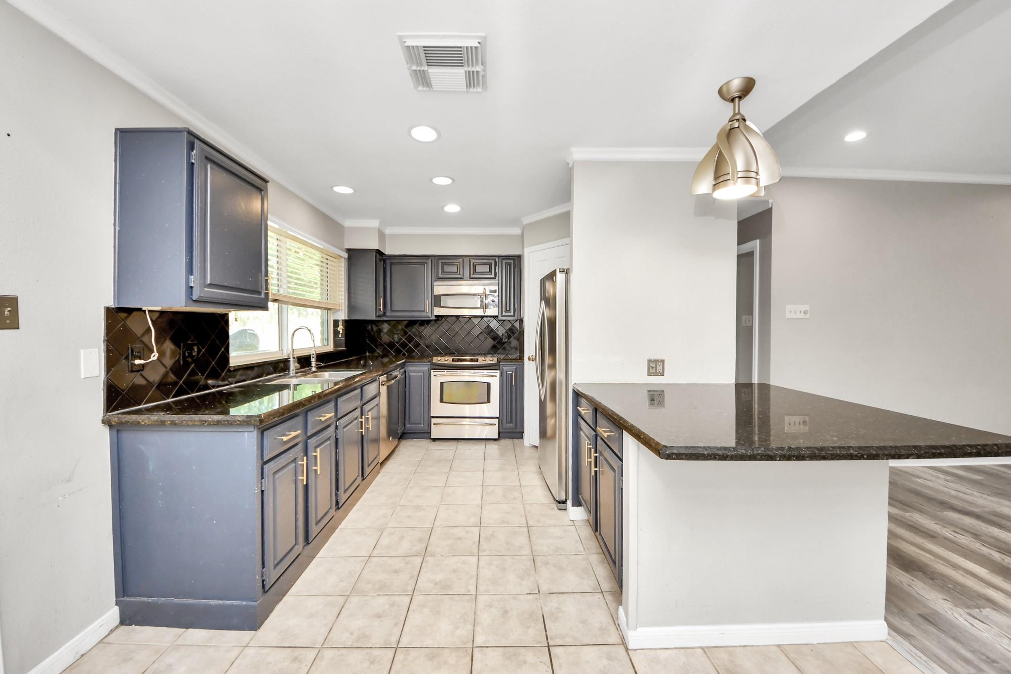 3402 Hidden Creek Drive