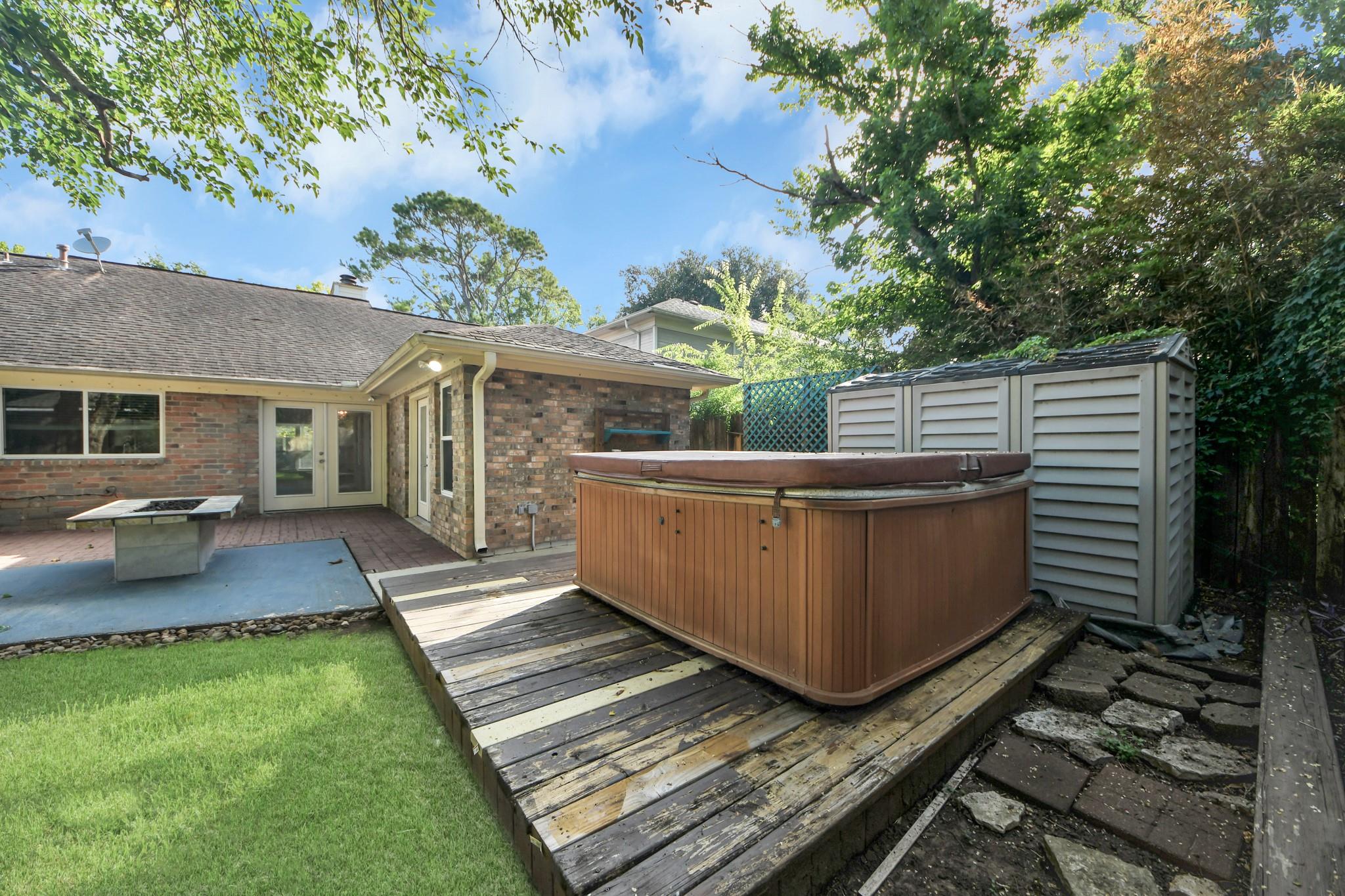 3402 Hidden Creek Drive