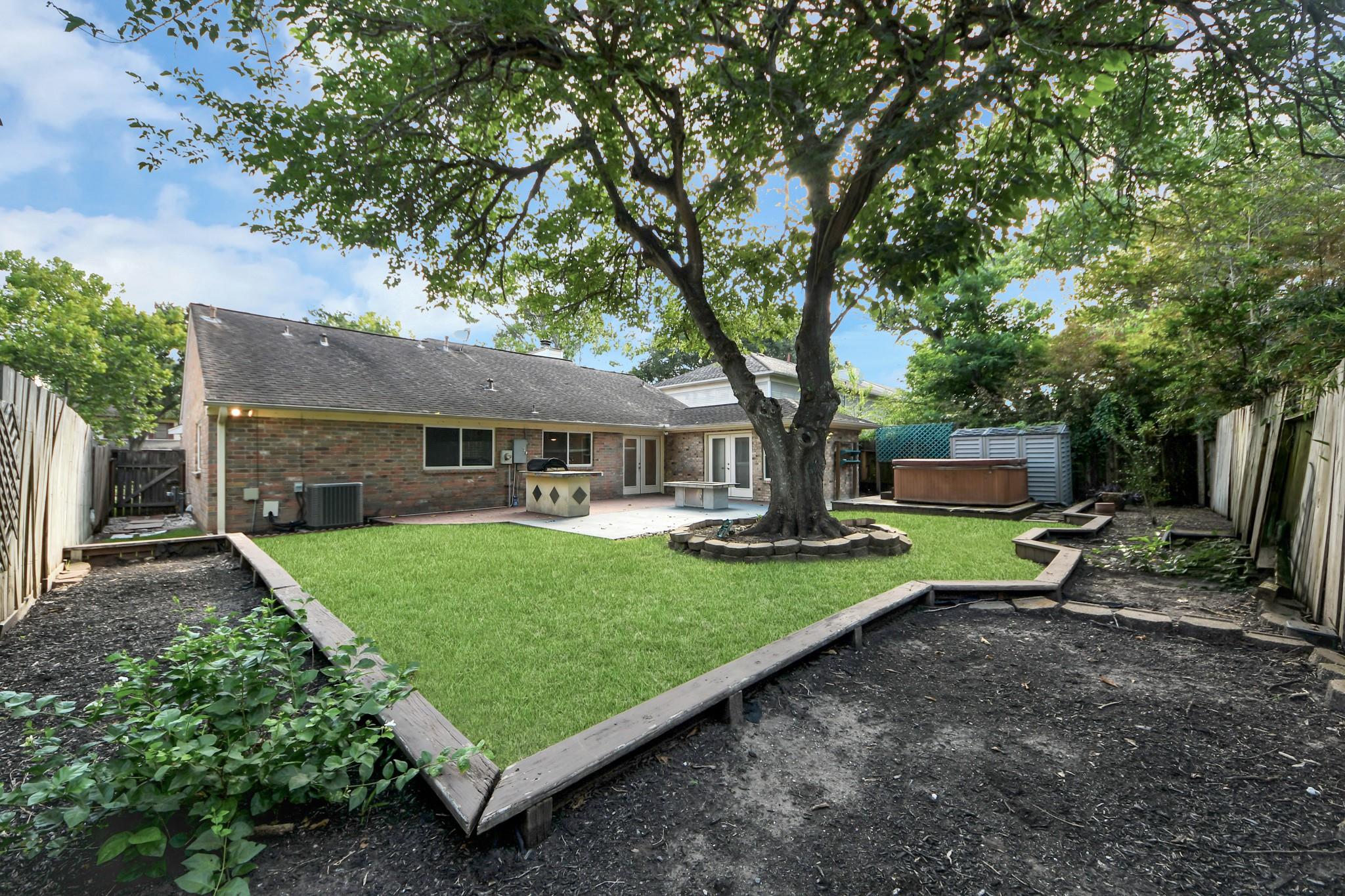 3402 Hidden Creek Drive
