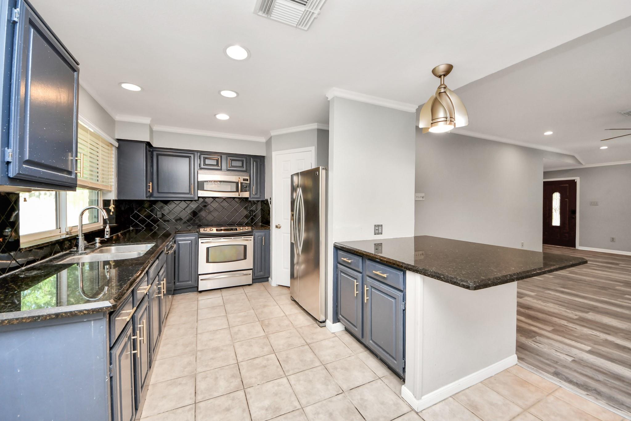 3402 Hidden Creek Drive