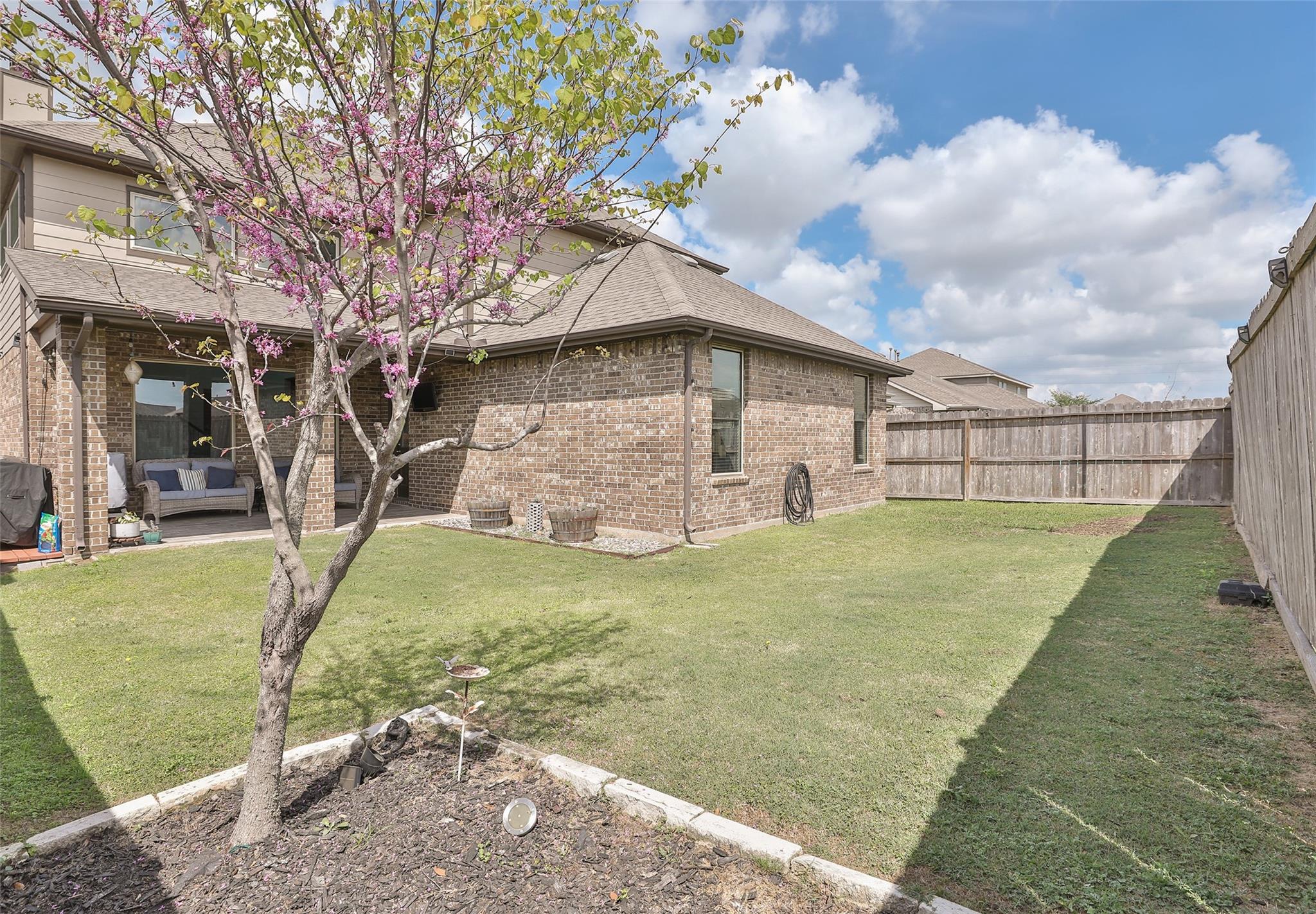 2810 Bluesage Bluff Drive