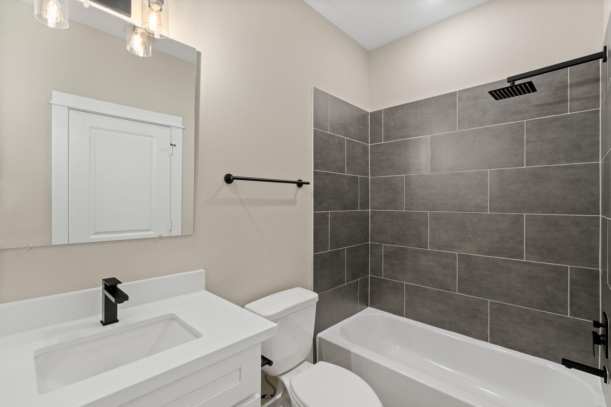 412 Stonework Landing Lane
