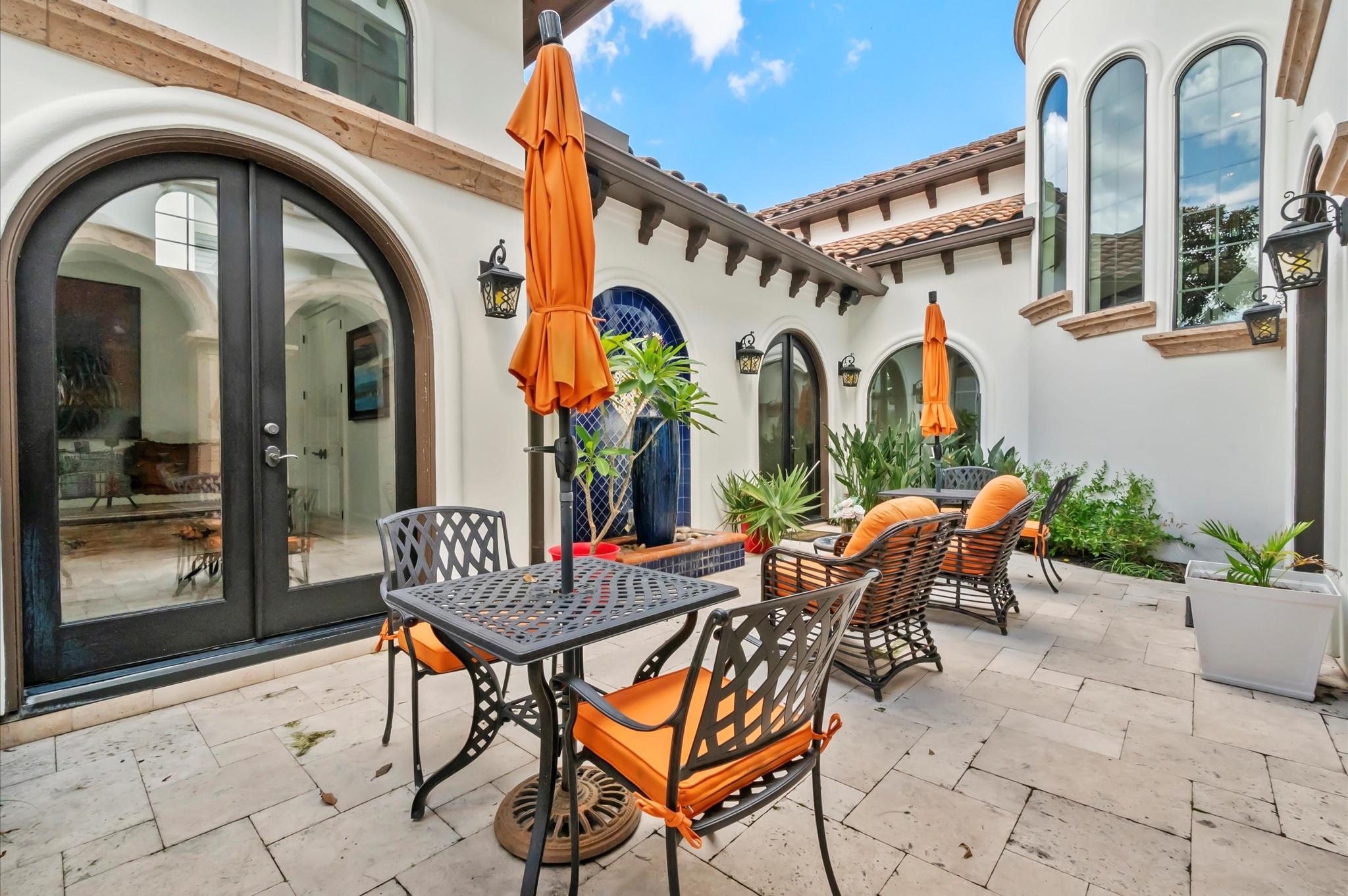 35 Enclave Manor Drive