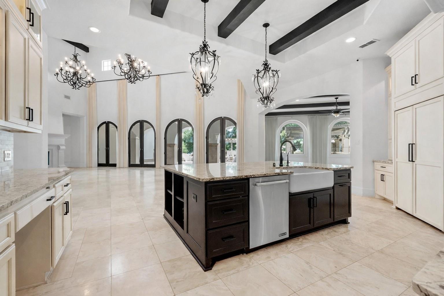 35 Enclave Manor Drive