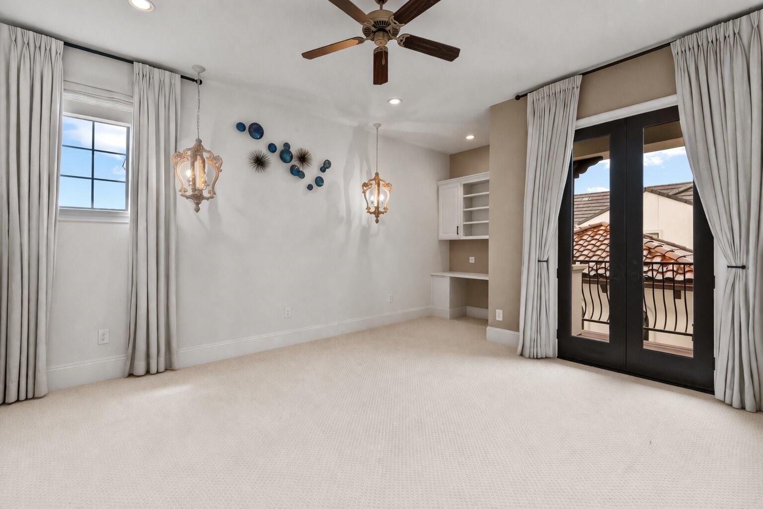 35 Enclave Manor Drive