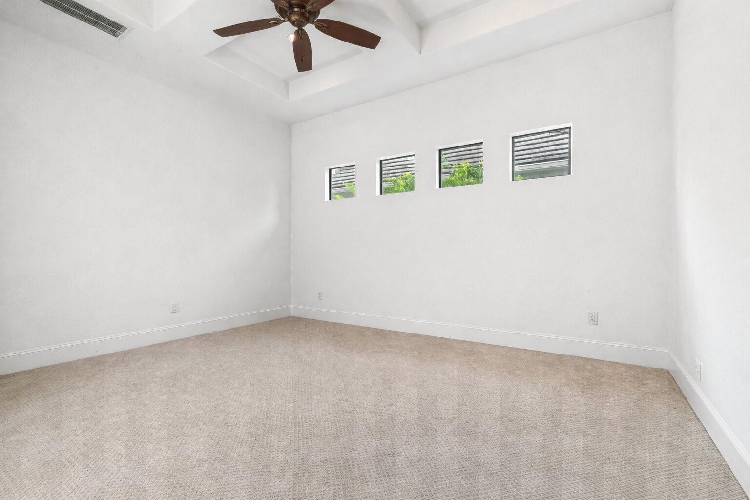 35 Enclave Manor Drive