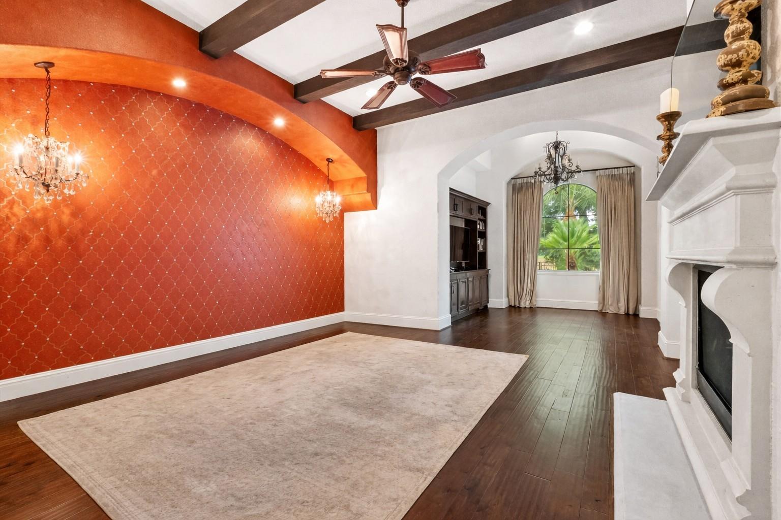 35 Enclave Manor Drive