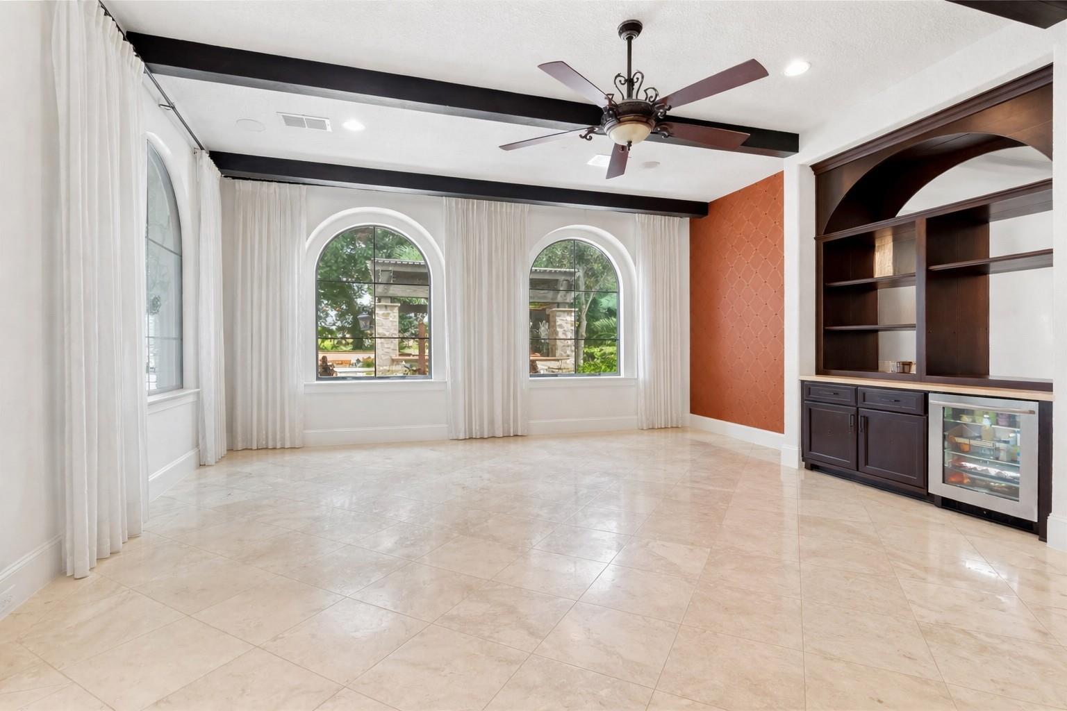 35 Enclave Manor Drive