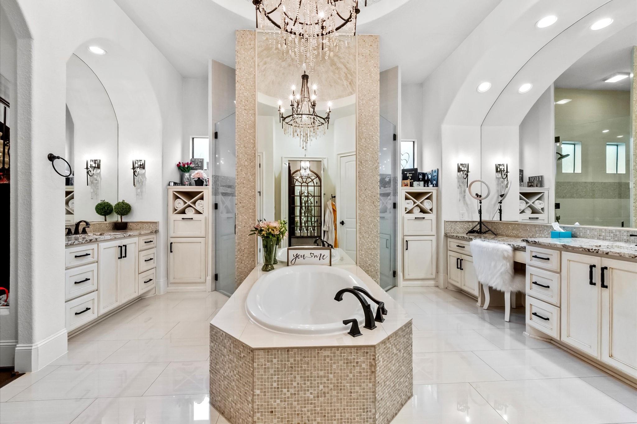 35 Enclave Manor Drive