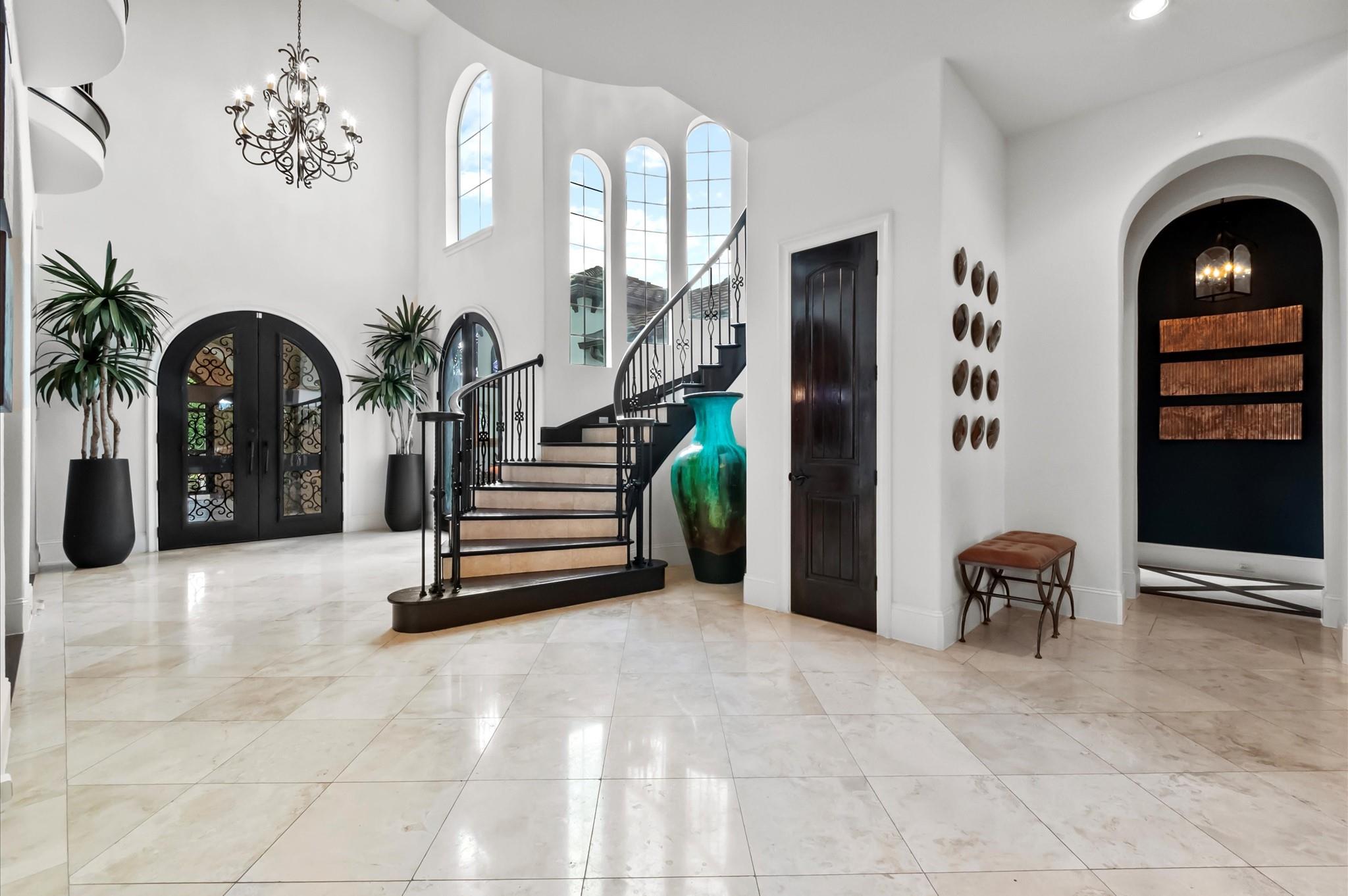 35 Enclave Manor Drive