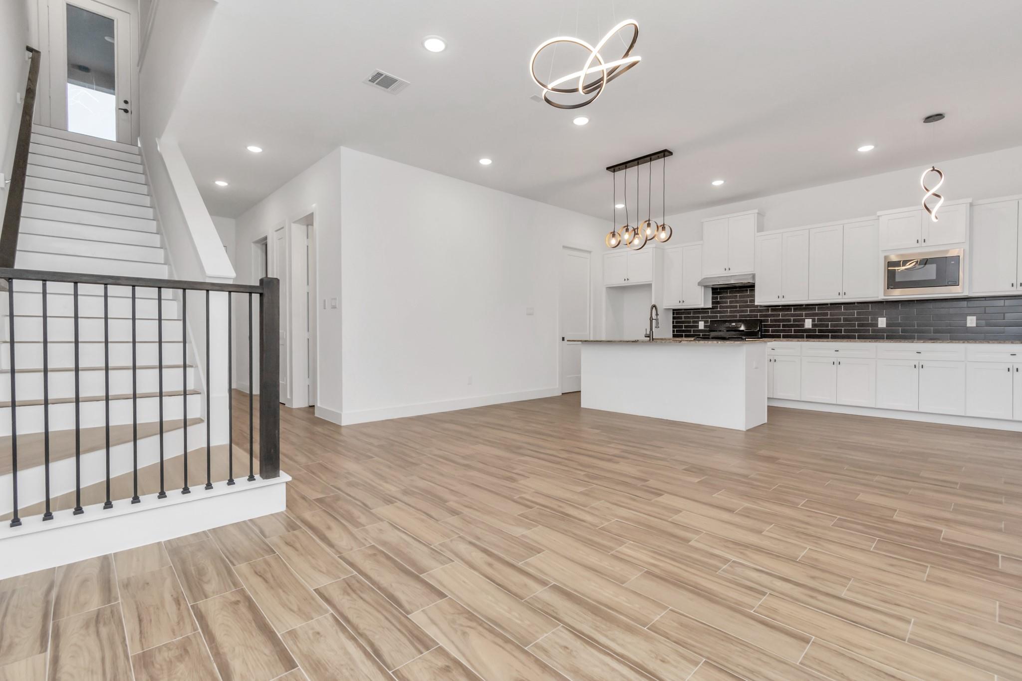 5616 Savyon Drive