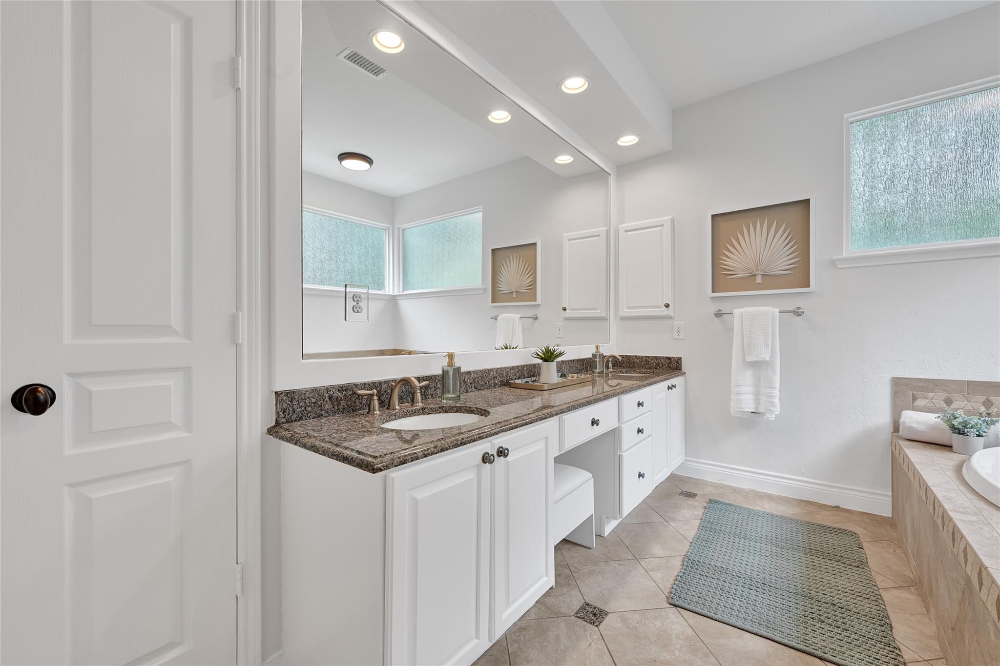 135 Wisteria Walk Circle