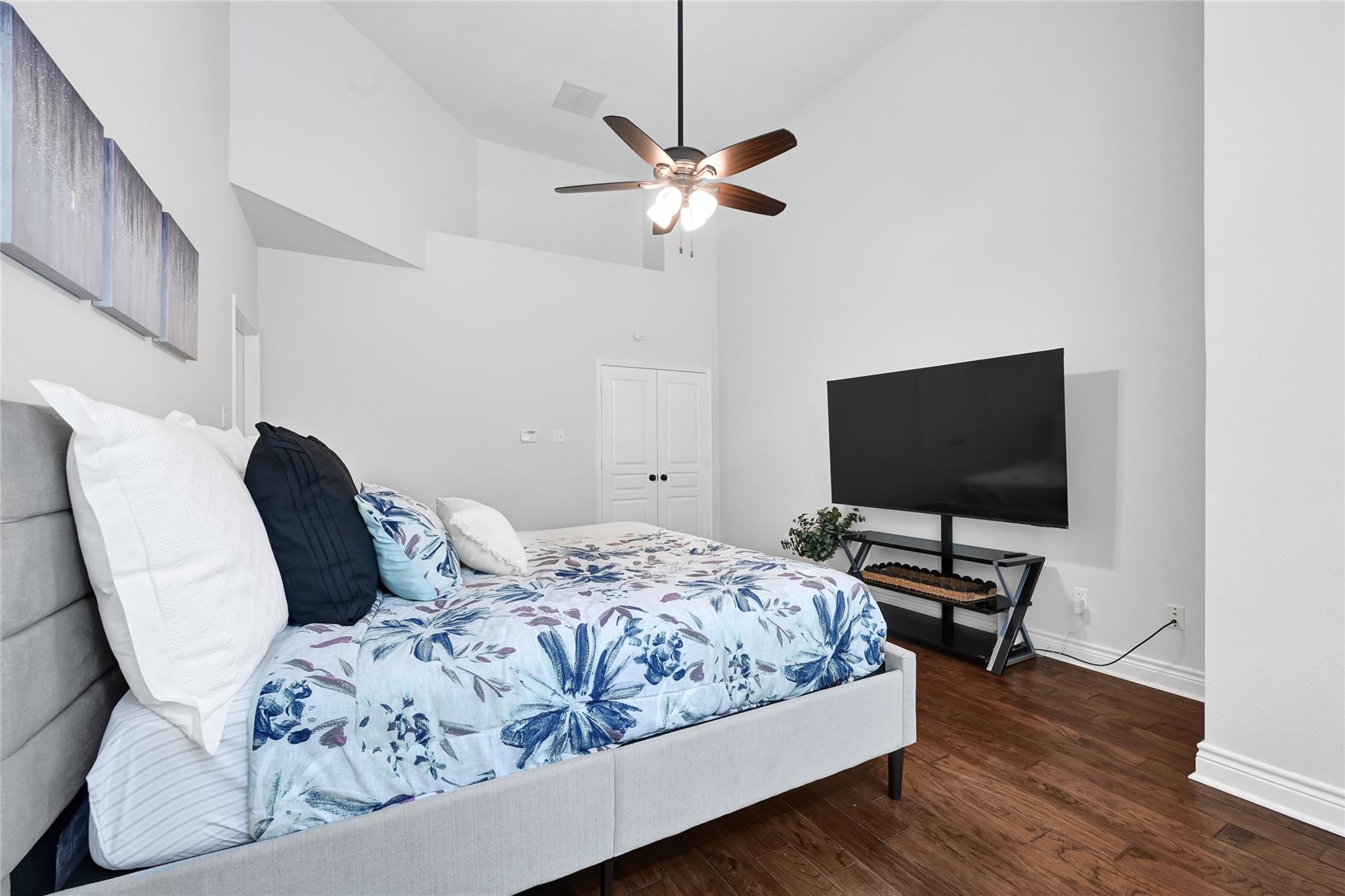 135 Wisteria Walk Circle
