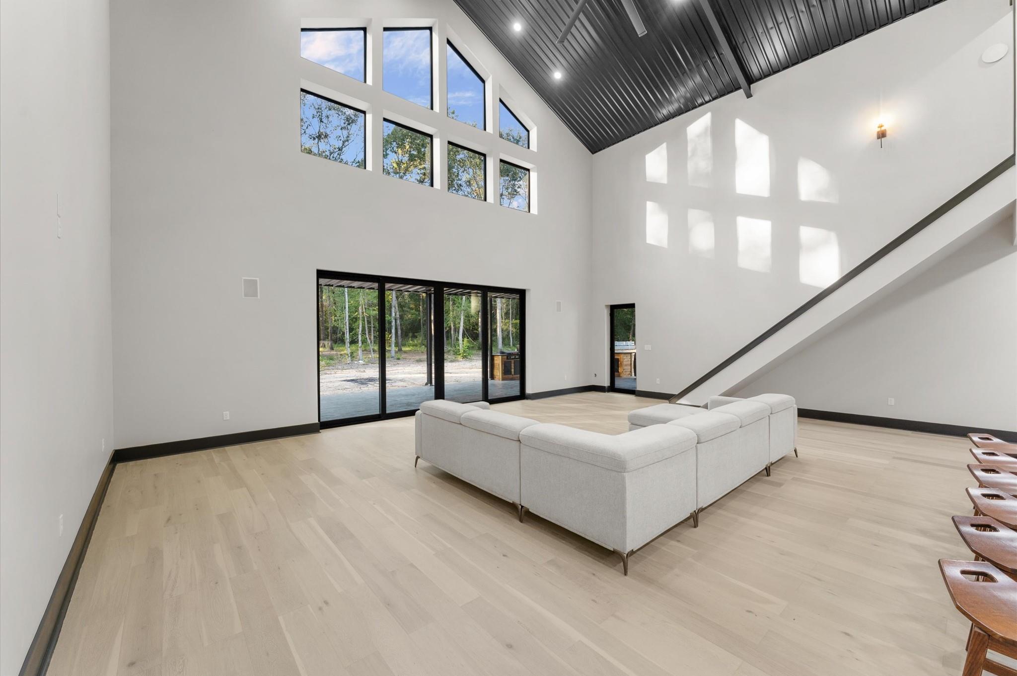 11415 Magnolia Bend Drive