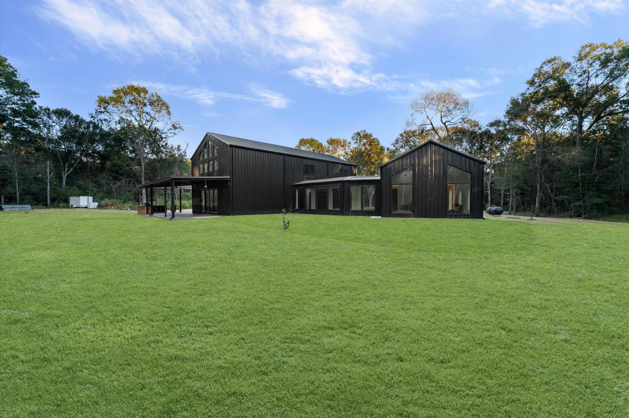 11415 Magnolia Bend Drive