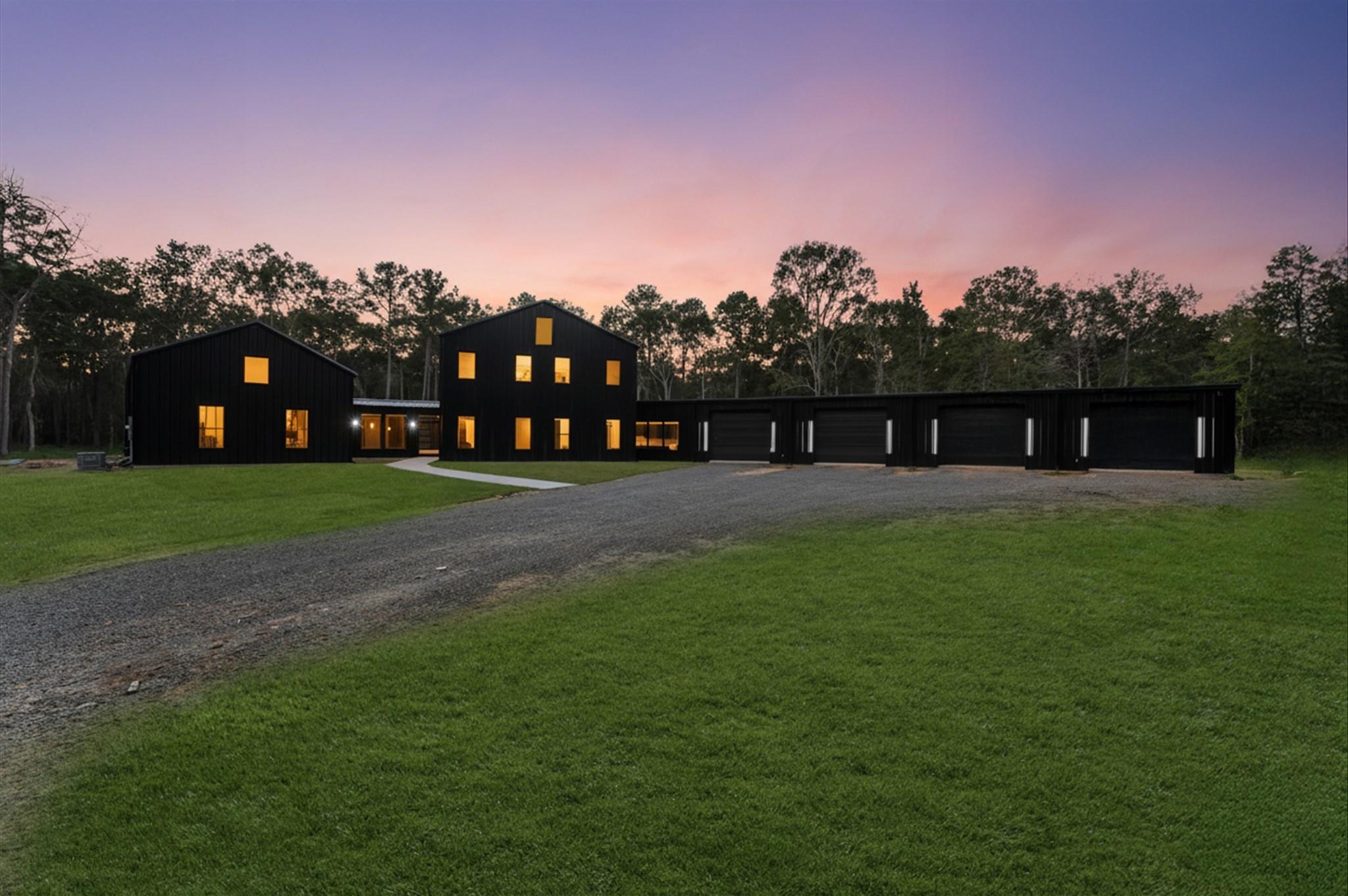 11415 Magnolia Bend Drive