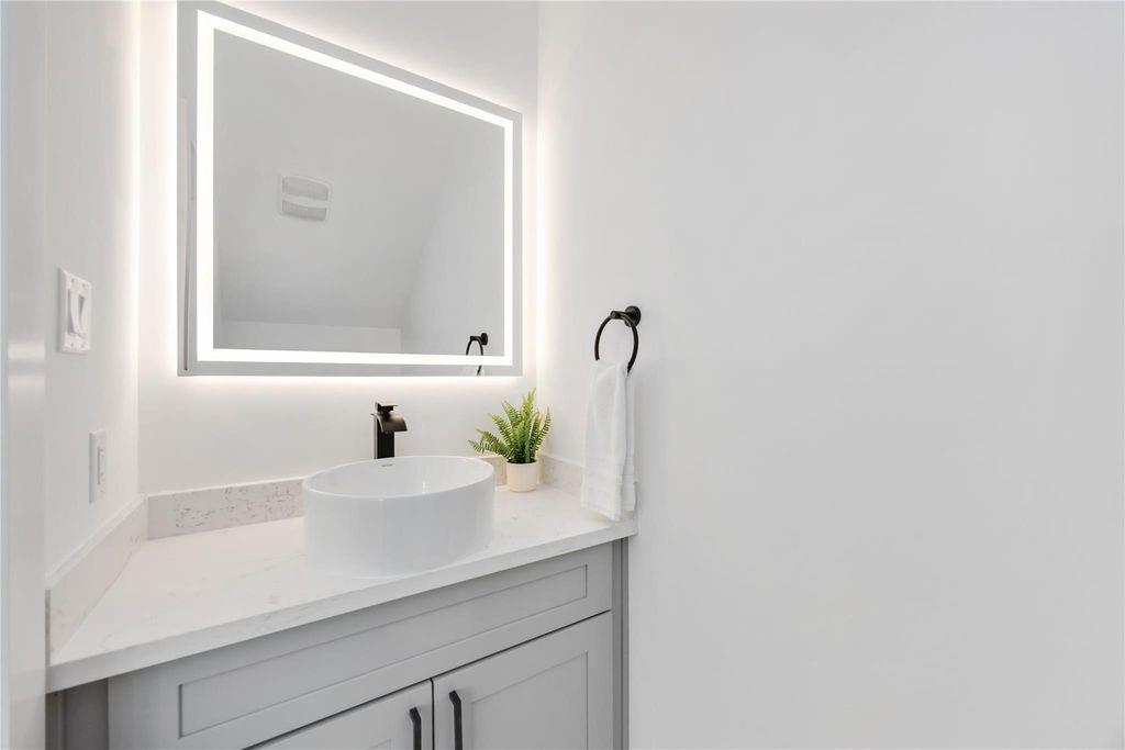 7946 Fields Street Unit: A/B