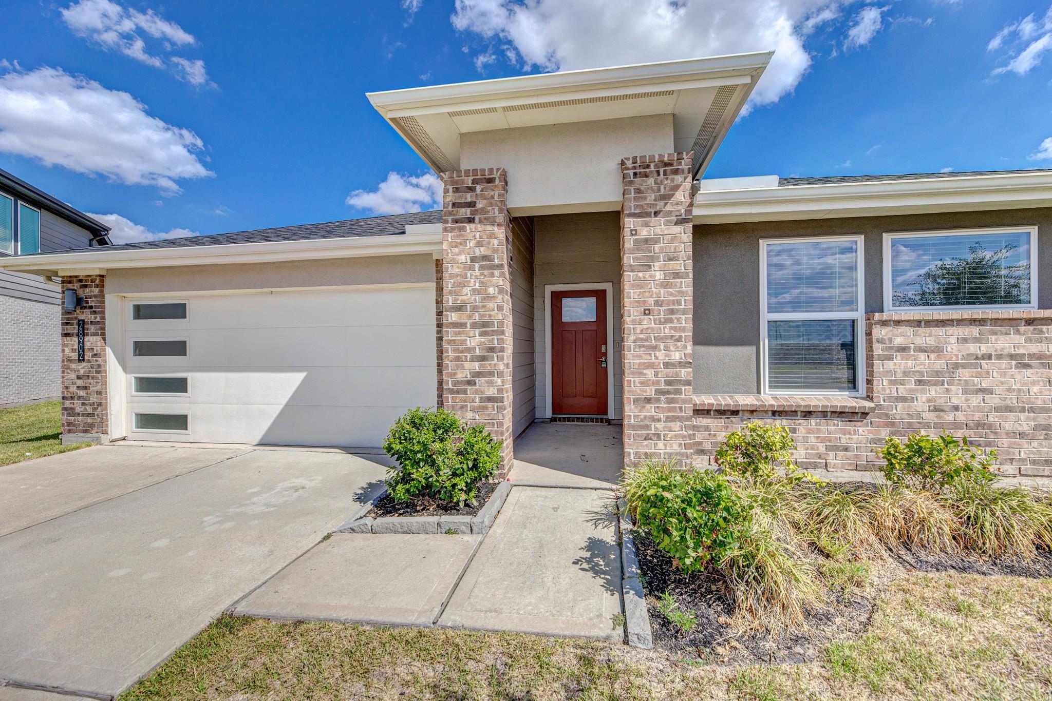 28902 Yukon River Court, Katy