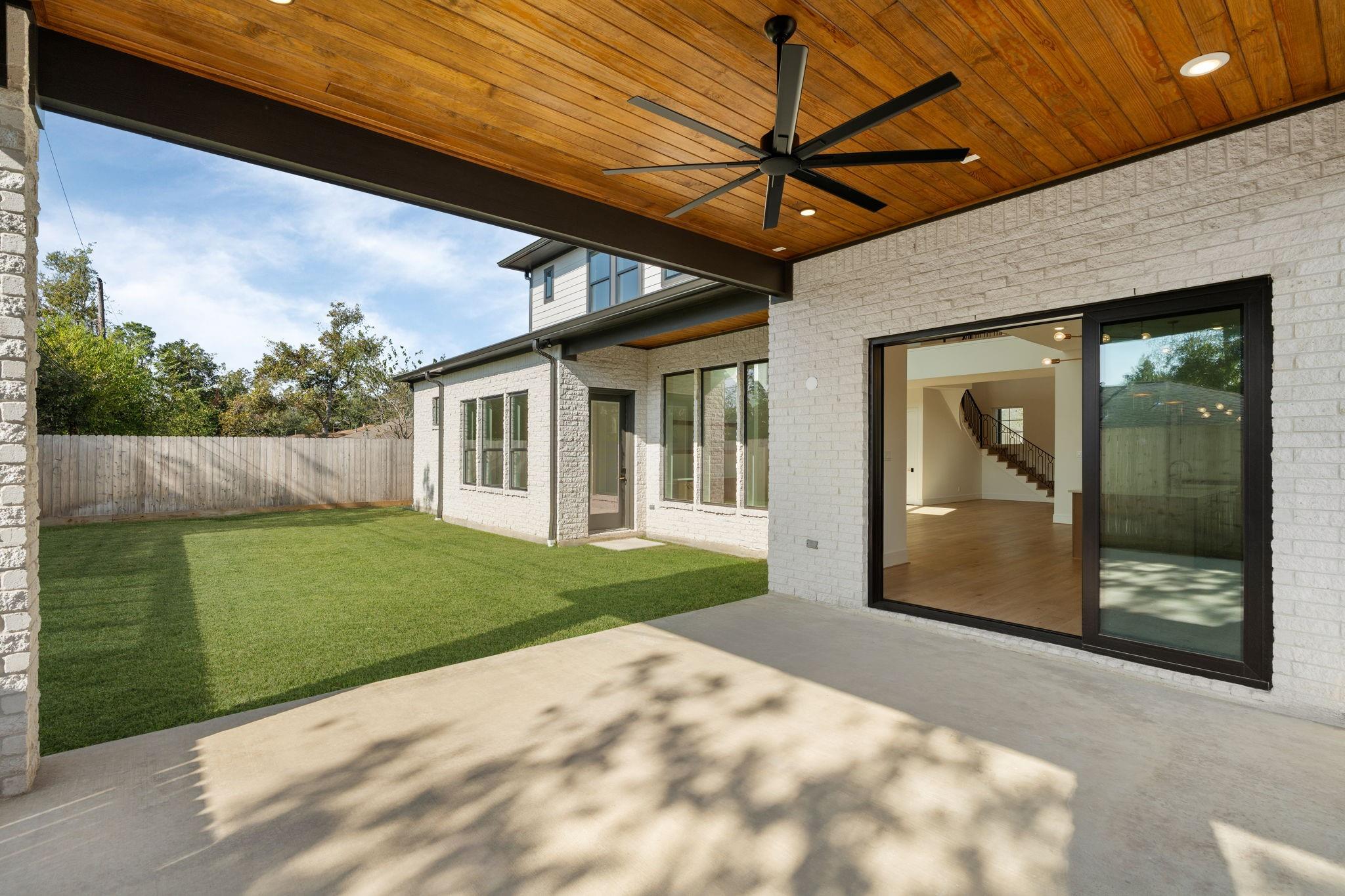 8021 Turquoise Lane