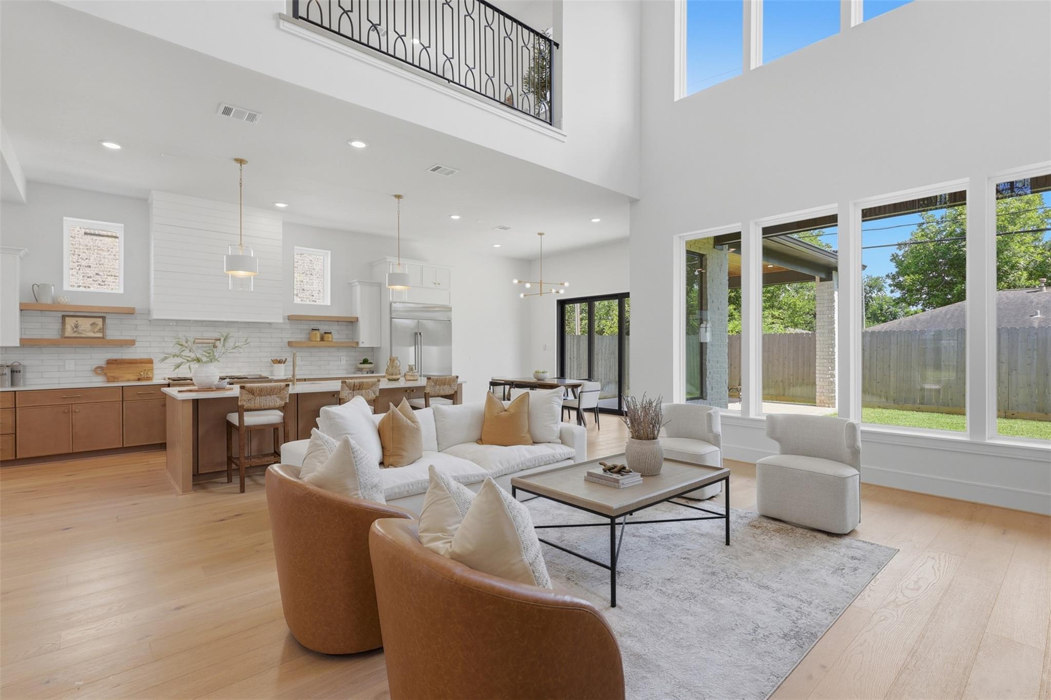 8021 Turquoise Lane