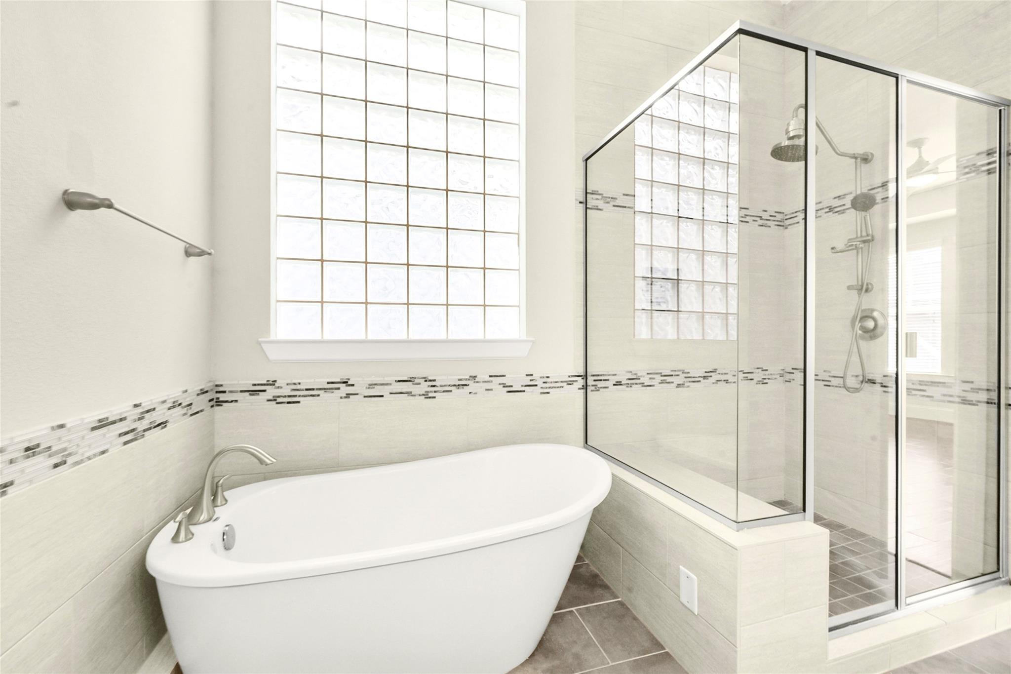 734 N Shepherd Drive