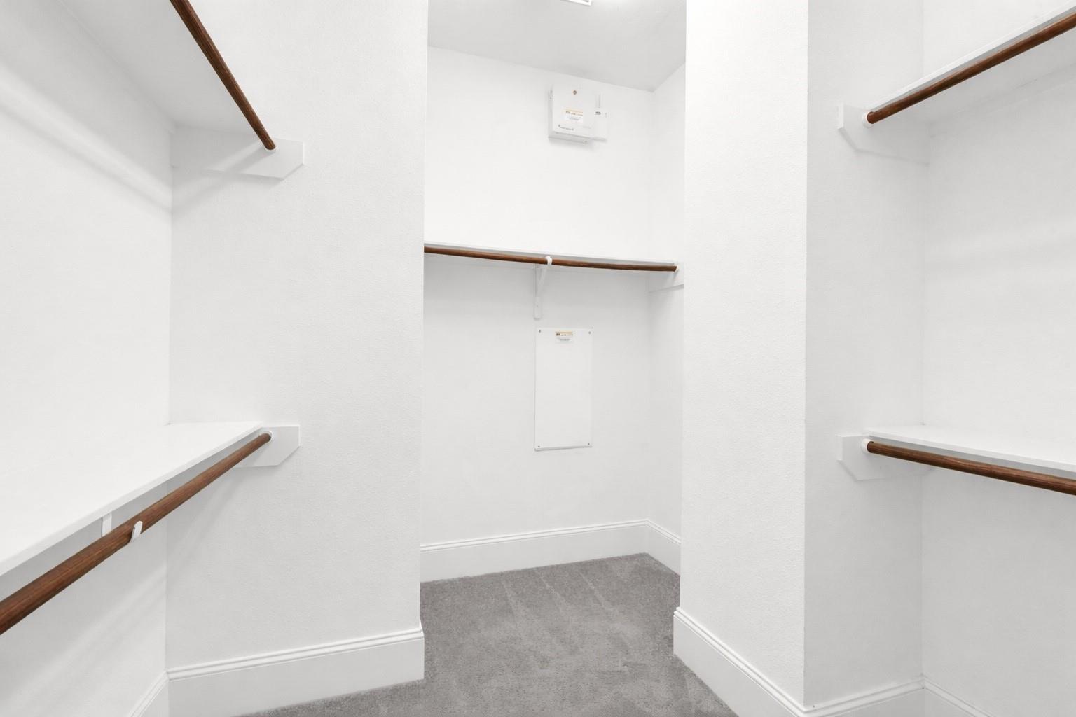 734 N Shepherd Drive