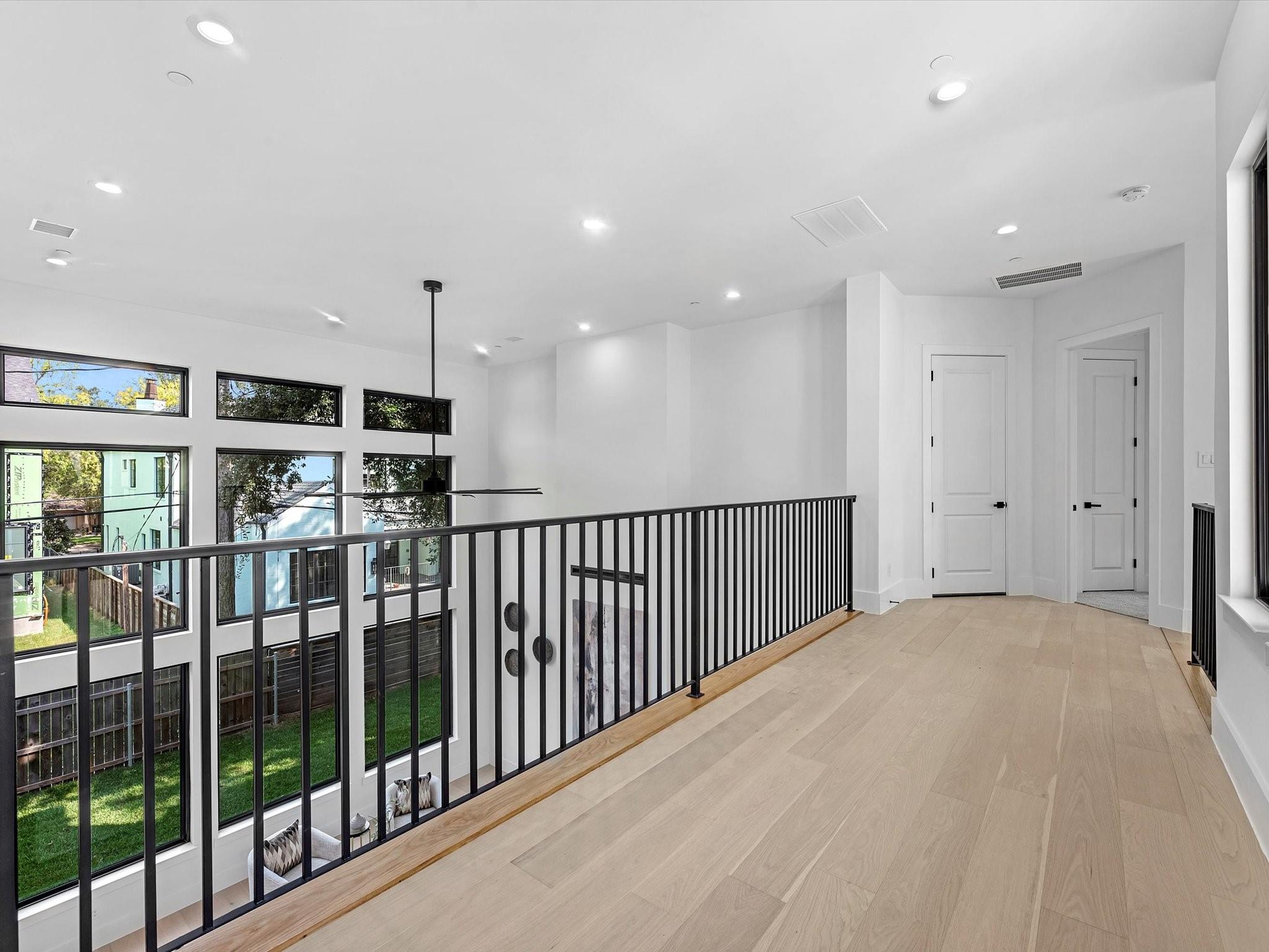 811 Woodstock Street