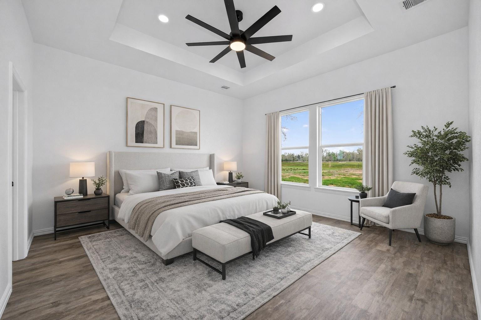 1105 Peter Pine Street